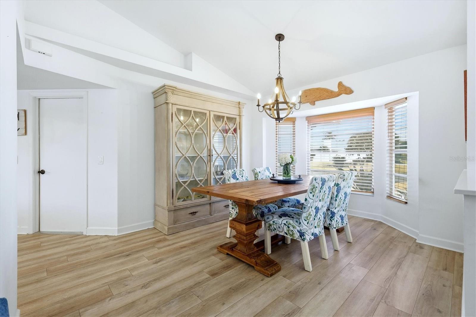 Image 7 of 41 For 5816 Garfield Road