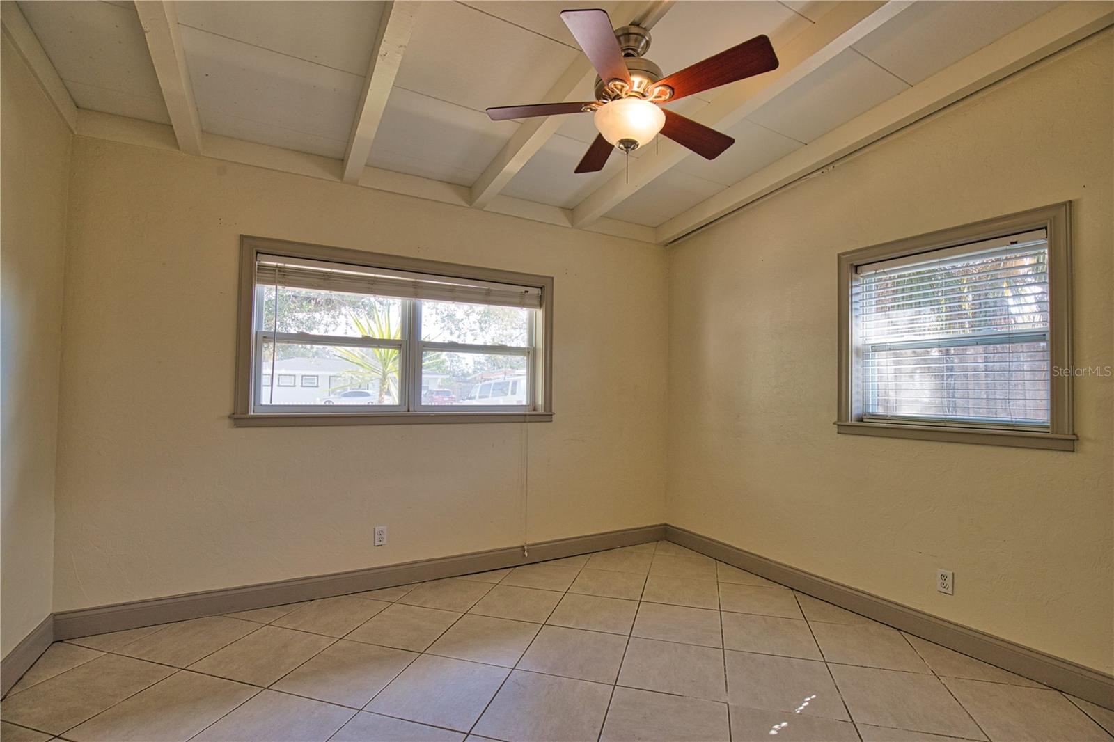 Image 36 of 47 For 1937 Gold Avenue