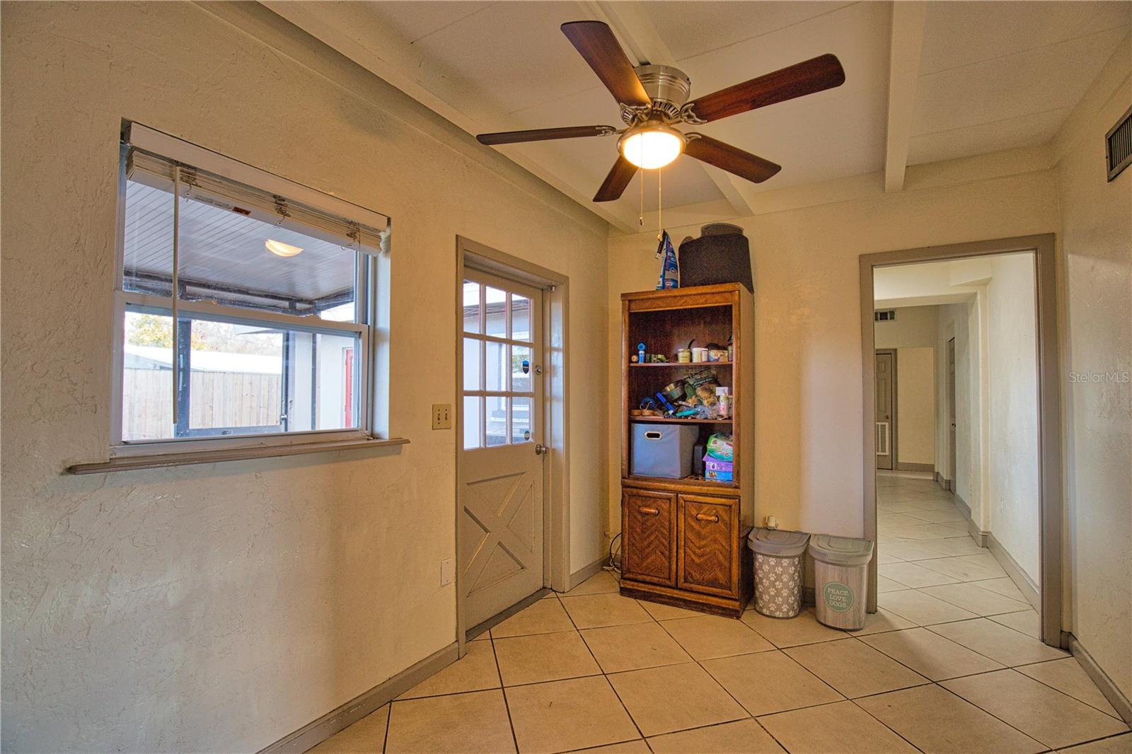 Image 40 of 47 For 1937 Gold Avenue