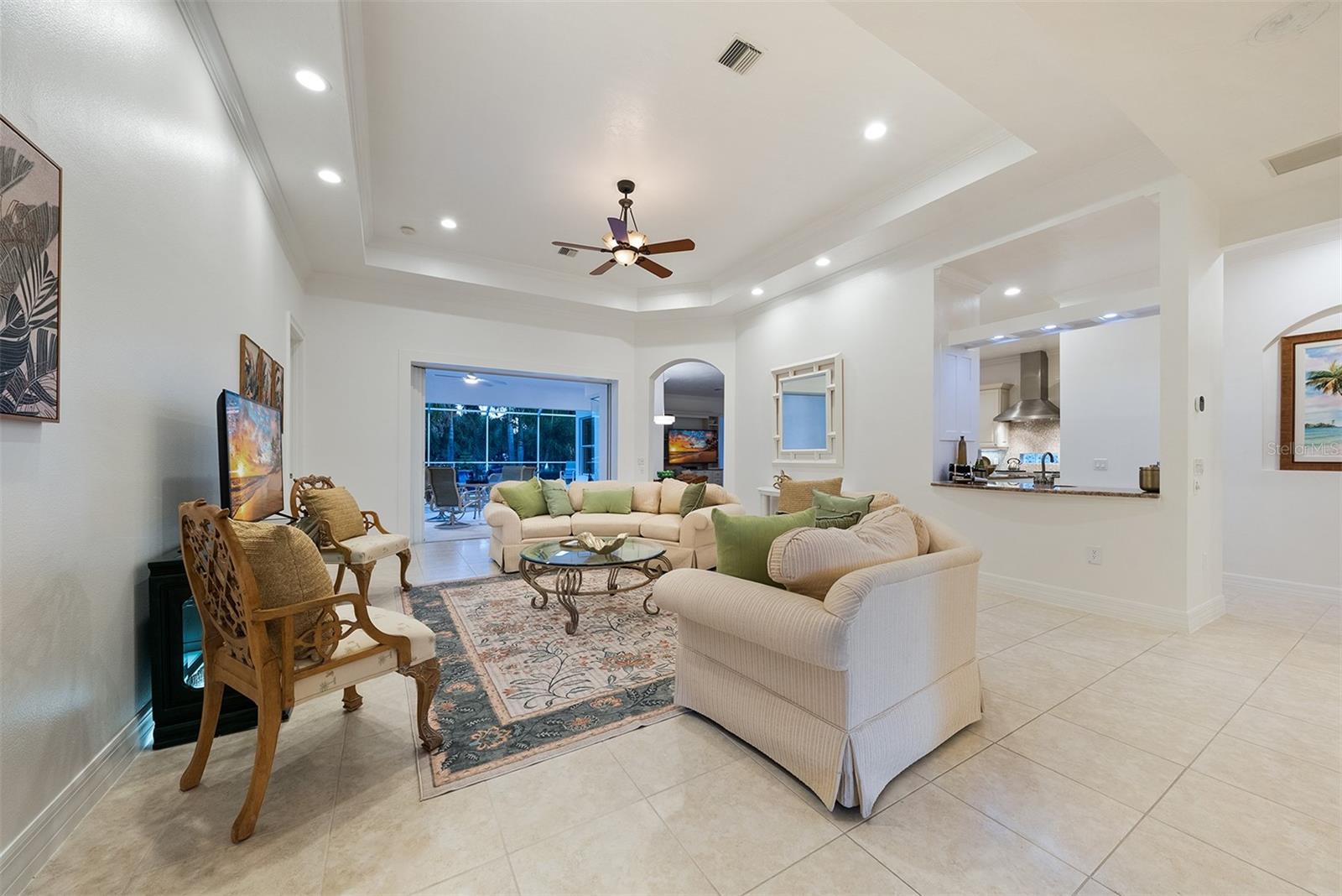 Image 11 of 76 For 1752 Grande Park Drive