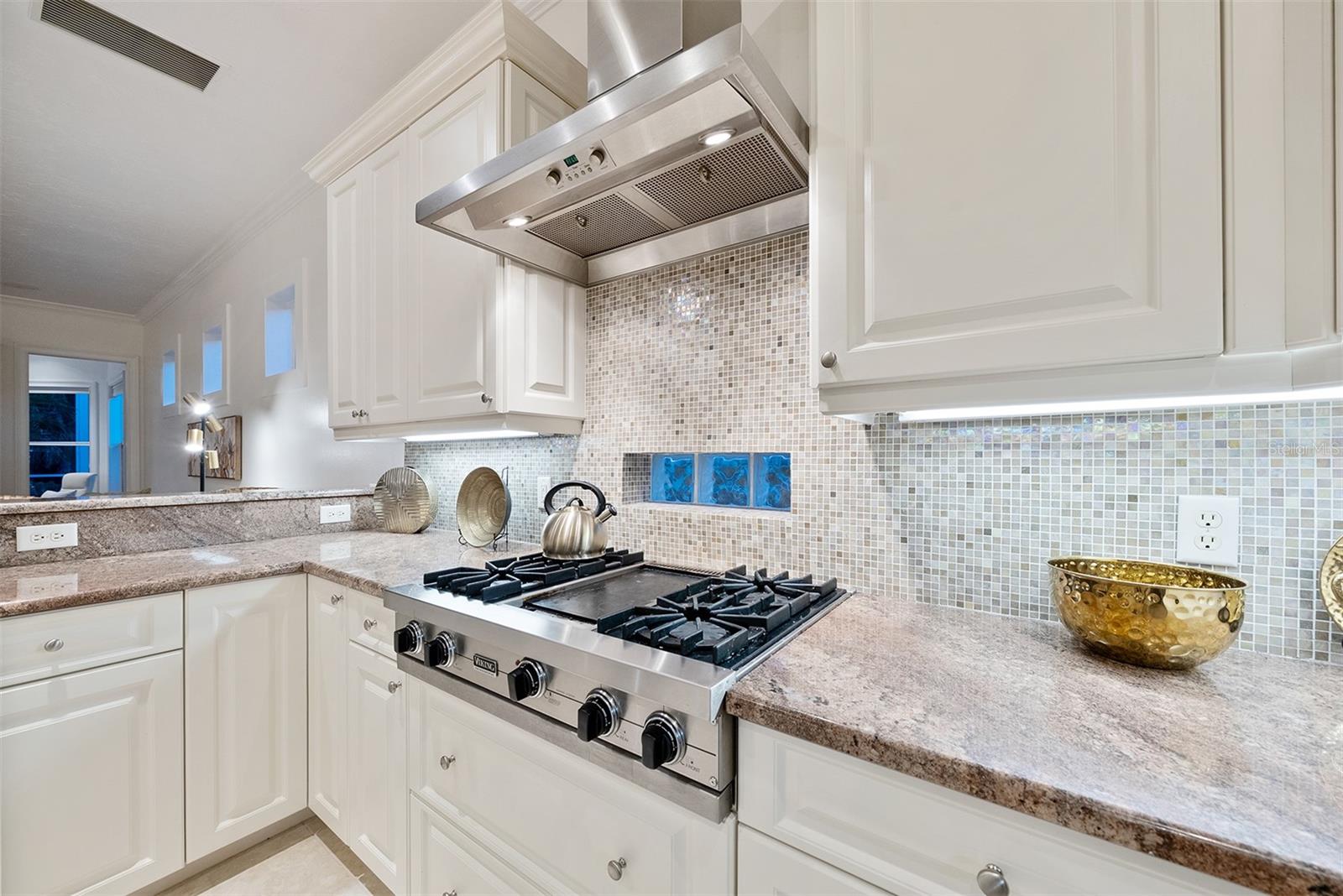 Image 22 of 76 For 1752 Grande Park Drive