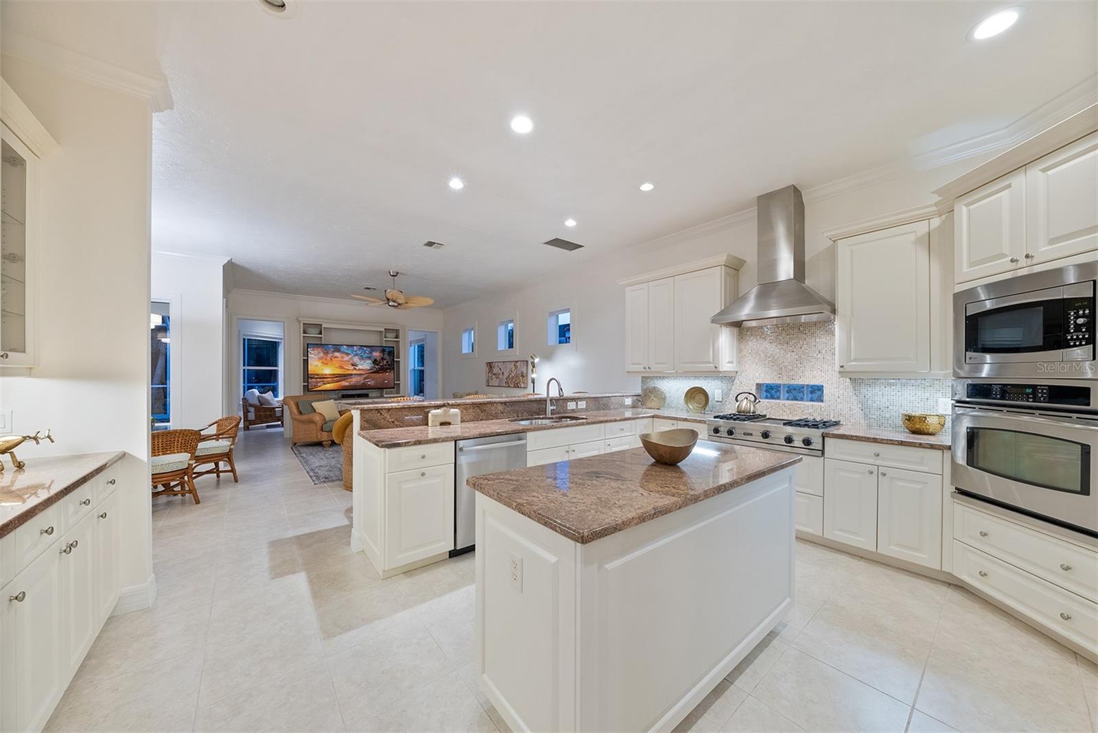 Image 24 of 76 For 1752 Grande Park Drive