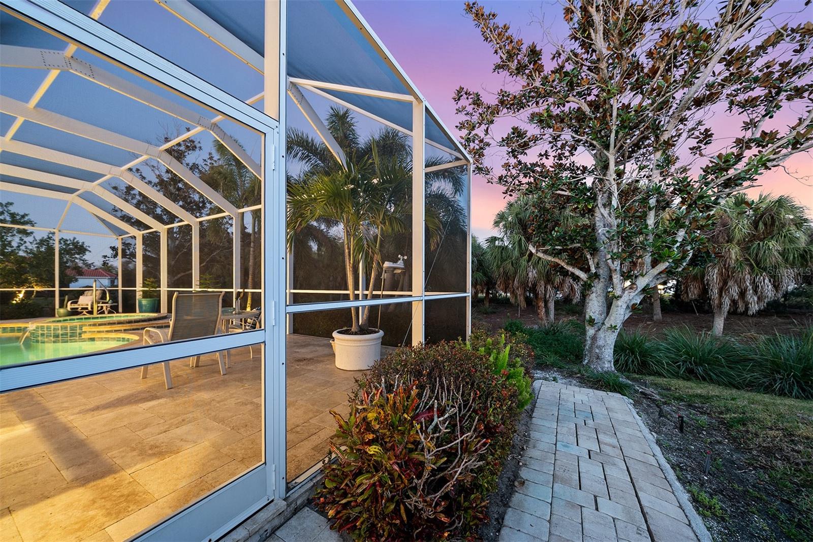 Image 43 of 76 For 1752 Grande Park Drive