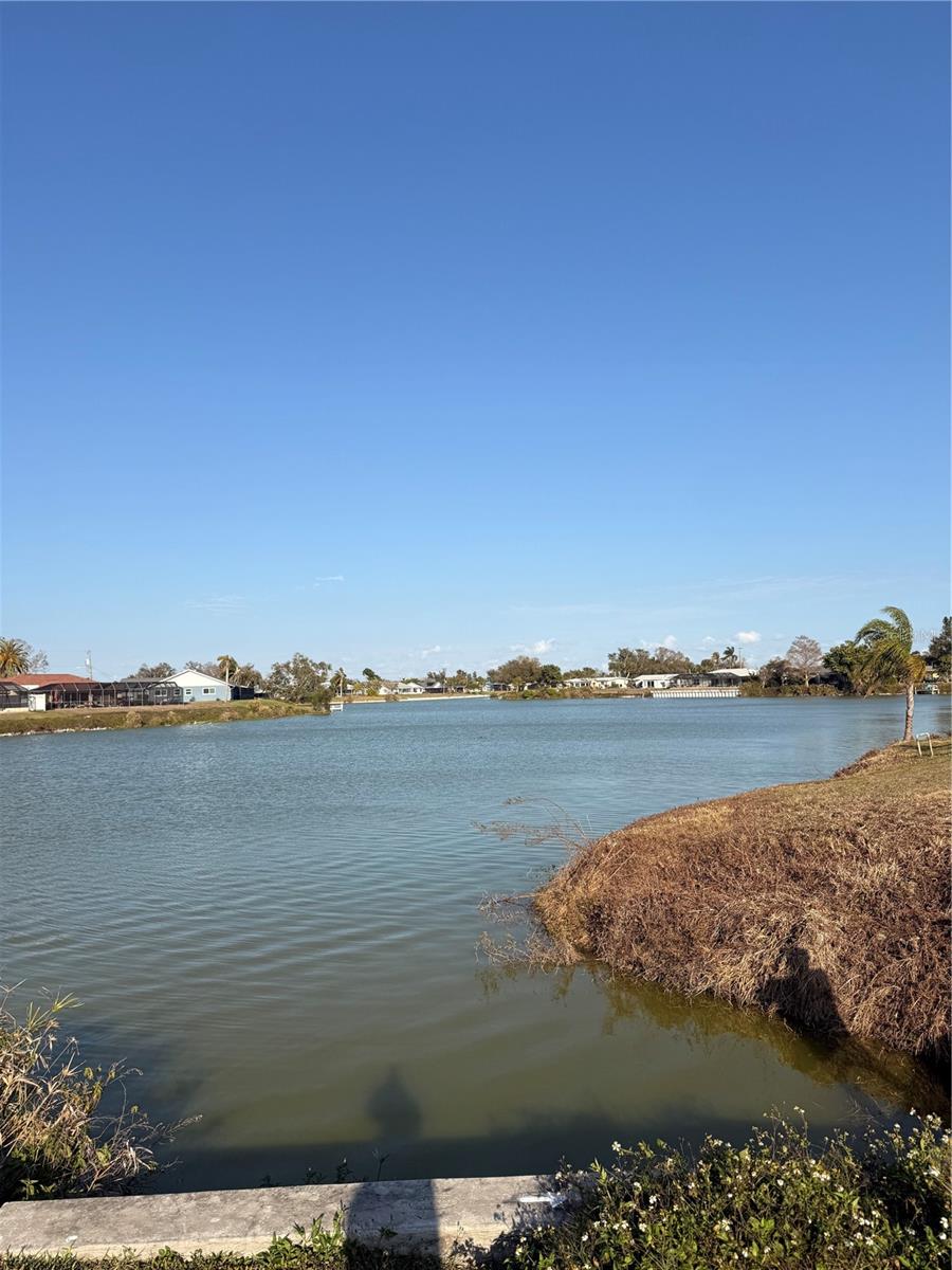 Image 8 of 8 For 303 Shamrock Boulevard