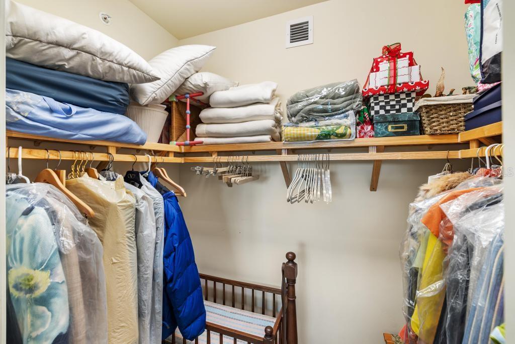 Image 36 of 70 For 260 Hidden Bay Drive 304