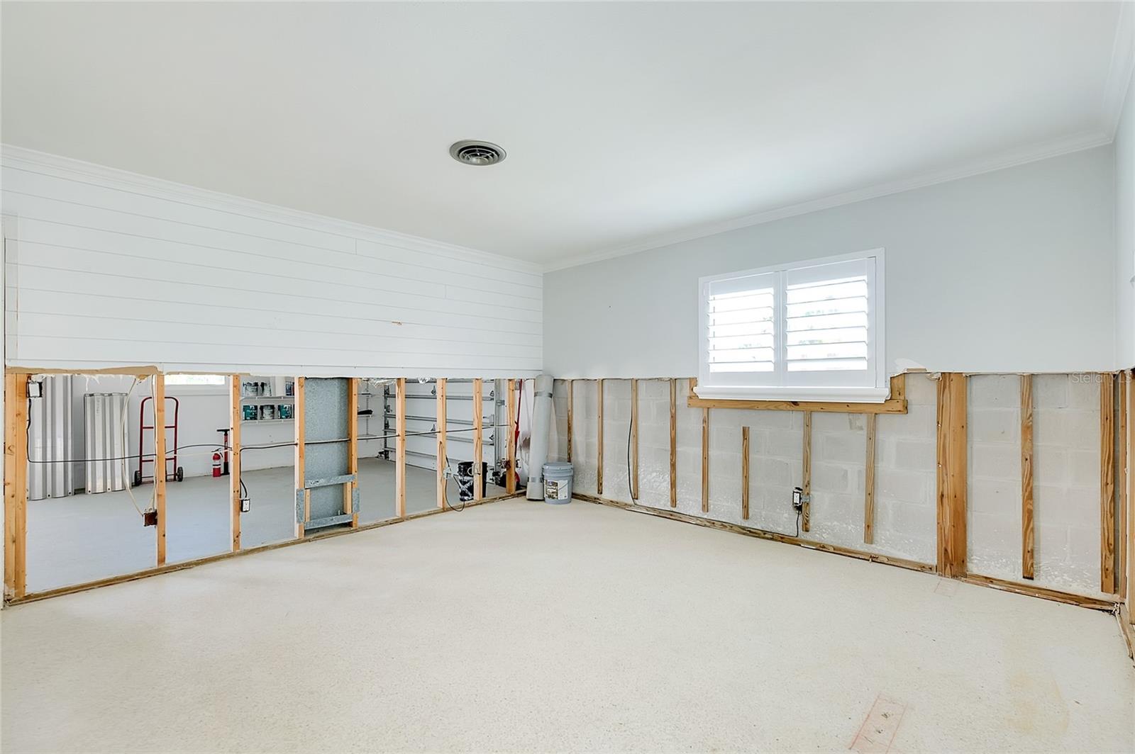 Image 30 of 88 For 170 Mockingbird Lane