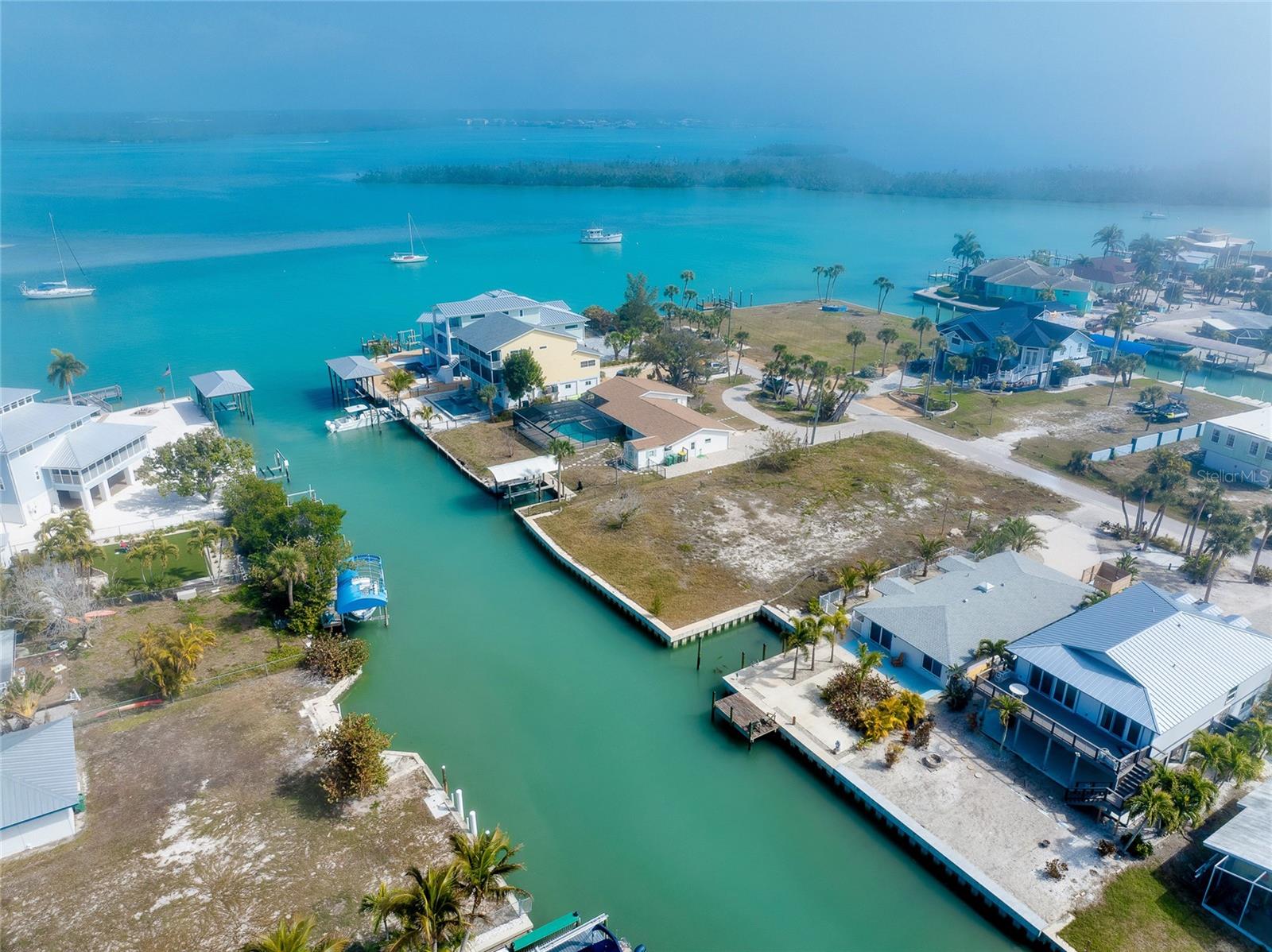 Image 6 of 88 For 170 Mockingbird Lane