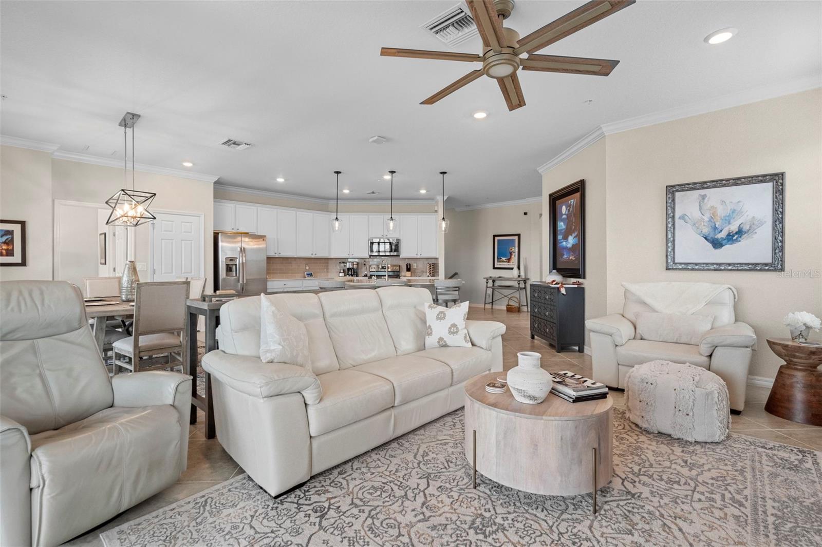 Image 8 of 8 For 10058 Crooked Creek Drive 201