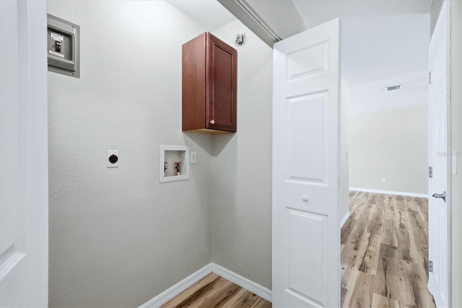 Image 23 of 33 For 4000 Pan American Boulevard