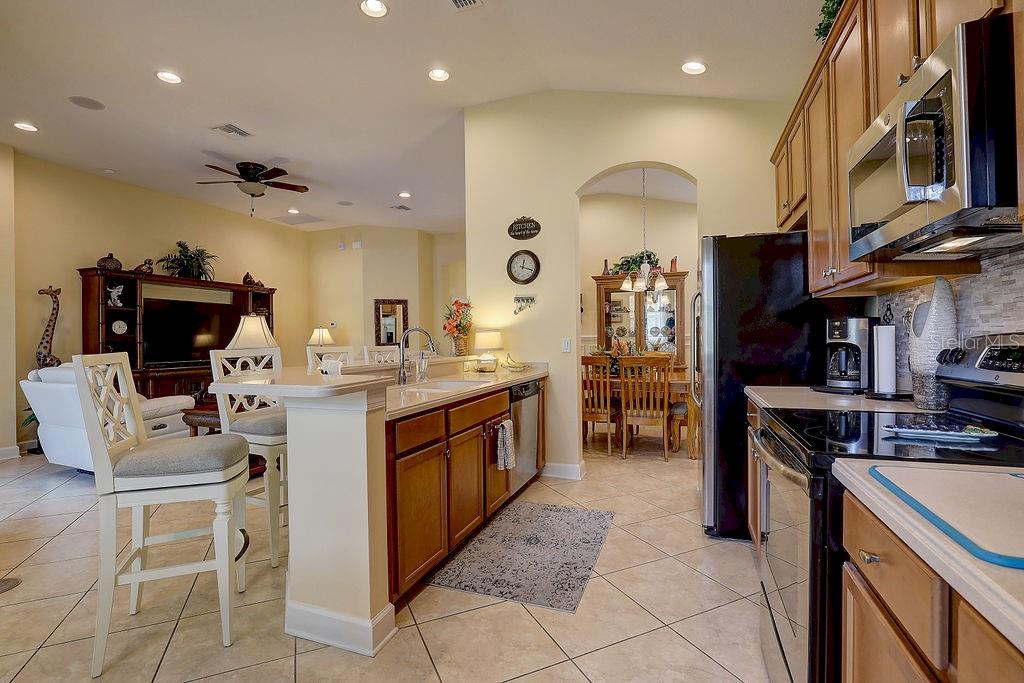 Image 13 of 88 For 2542 Cortenova Court