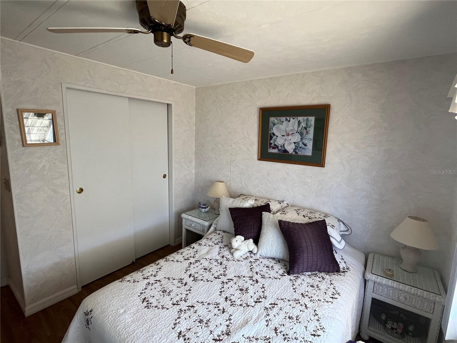 Image 23 of 38 For 828 Trento