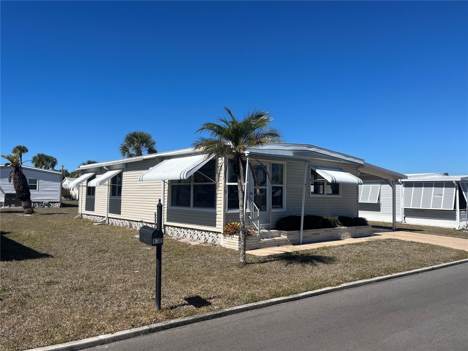 Image 3 of 38 For 828 Trento