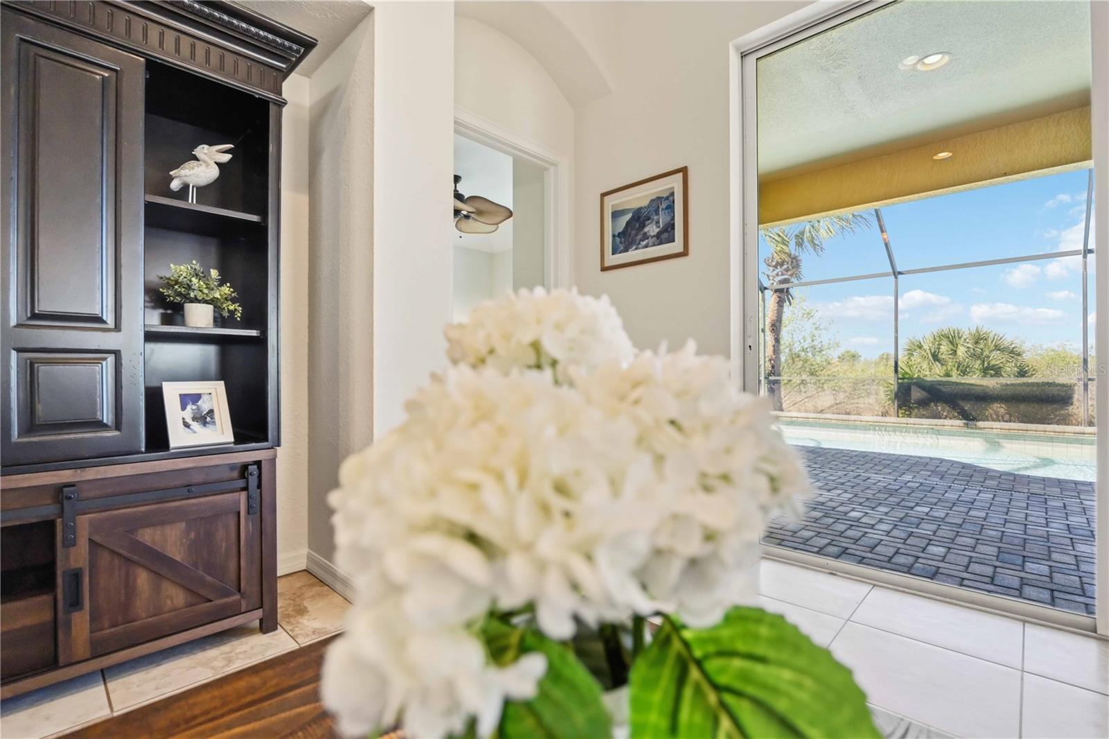 Image 10 of 92 For 126 Treviso Court