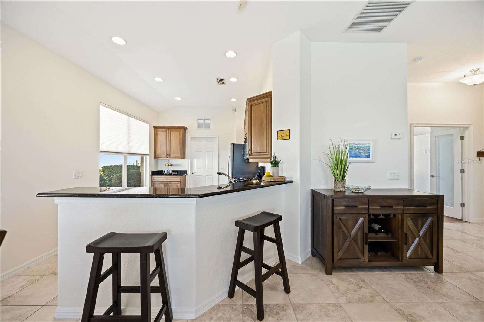 Image 17 of 92 For 126 Treviso Court