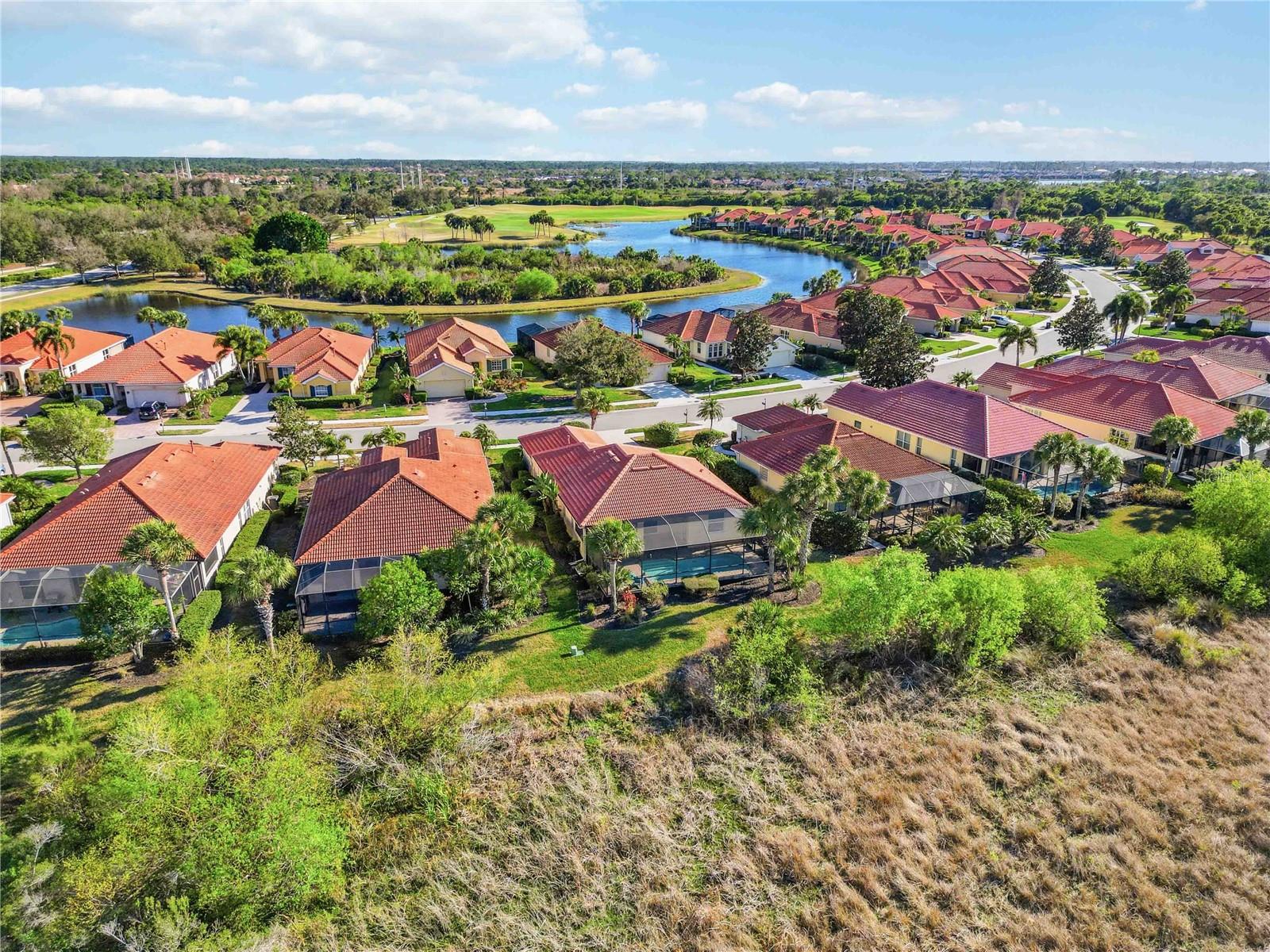 Image 47 of 92 For 126 Treviso Court