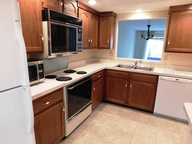 Image 6 of 15 For 375 Three Lakes Lane A