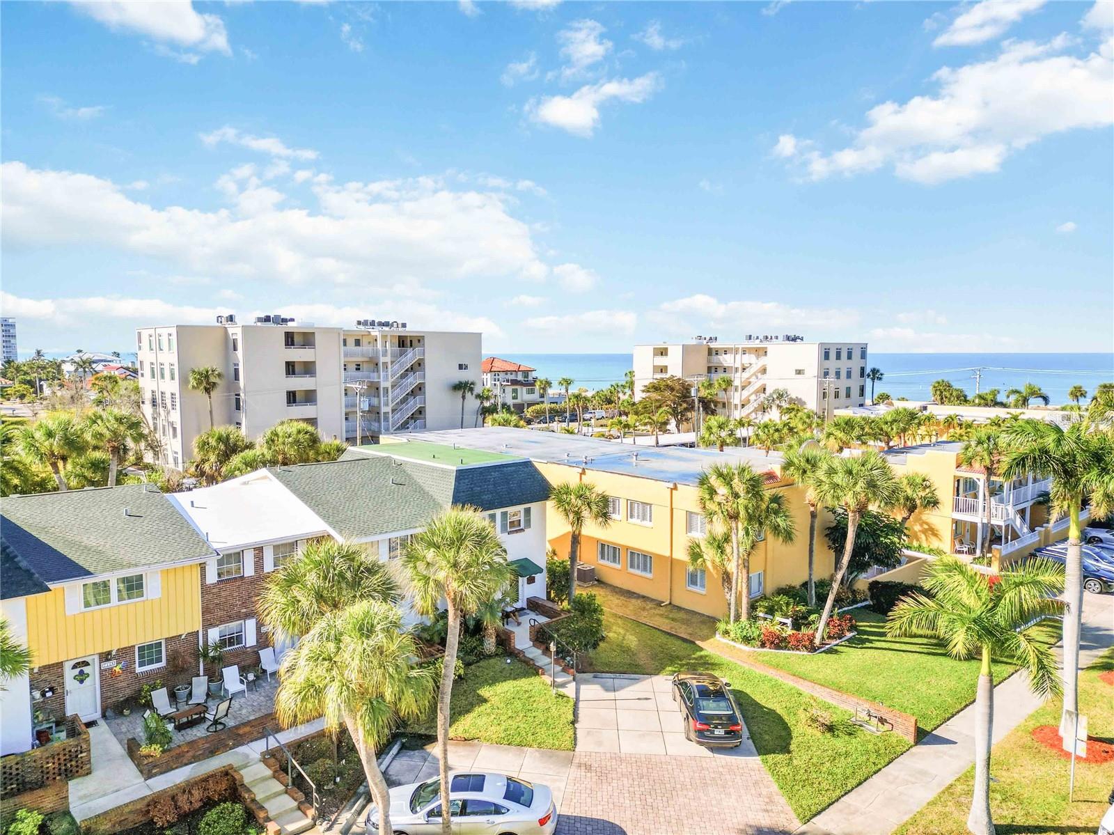 Image 55 of 61 For 709 Venice Avenue 709c