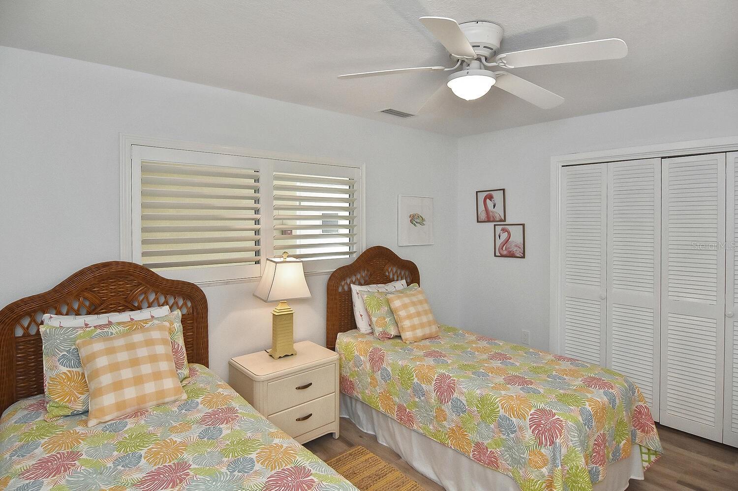 Image 26 of 60 For 1200 Tarpon Center Drive 108