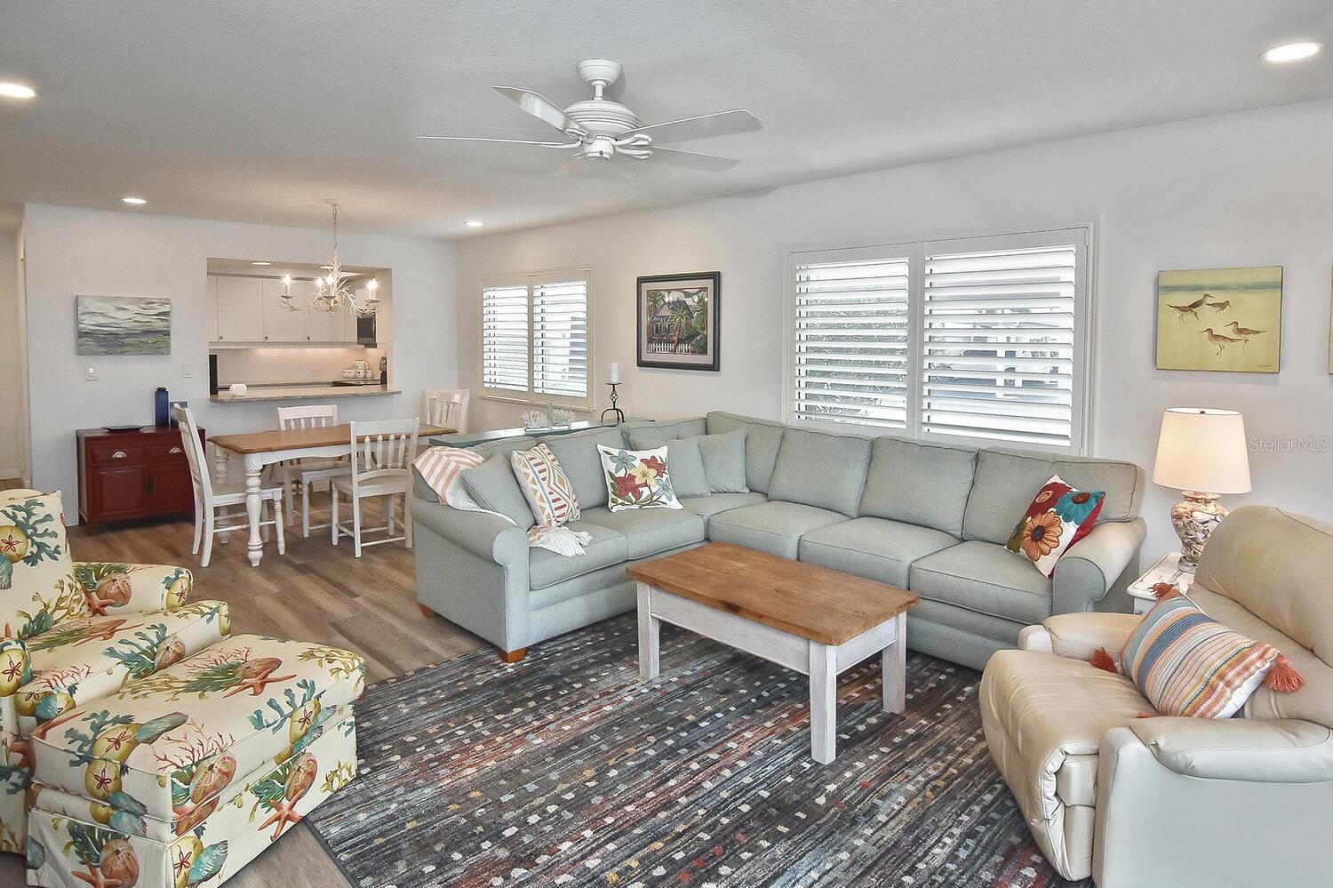 Image 34 of 60 For 1200 Tarpon Center Drive 108