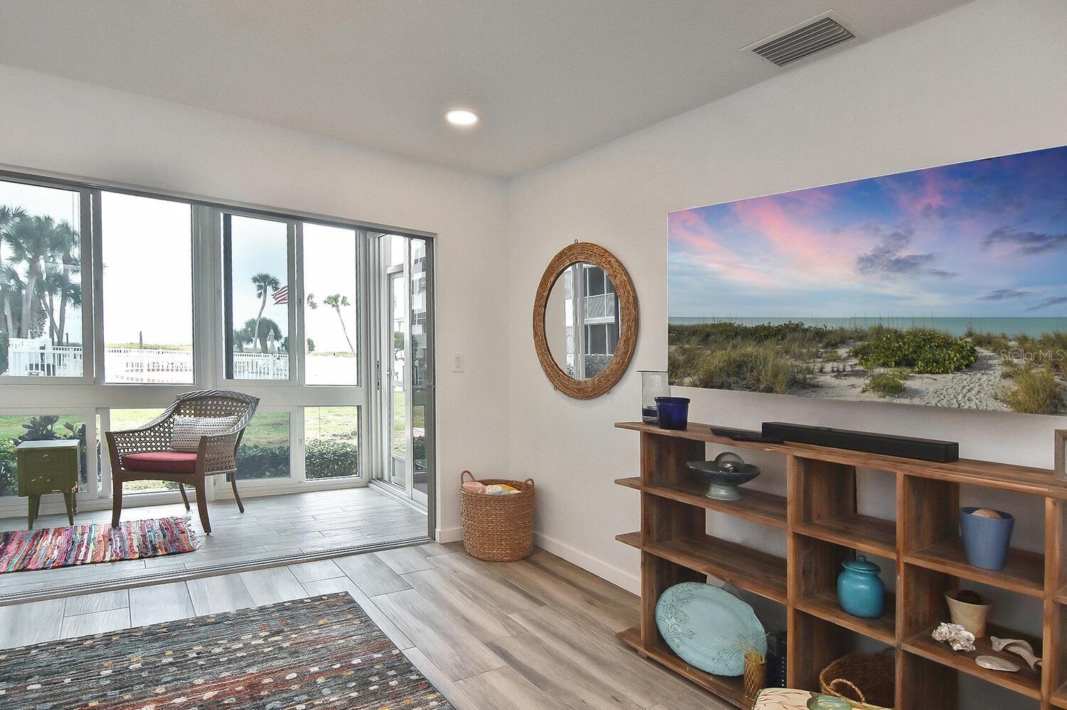 Image 38 of 60 For 1200 Tarpon Center Drive 108