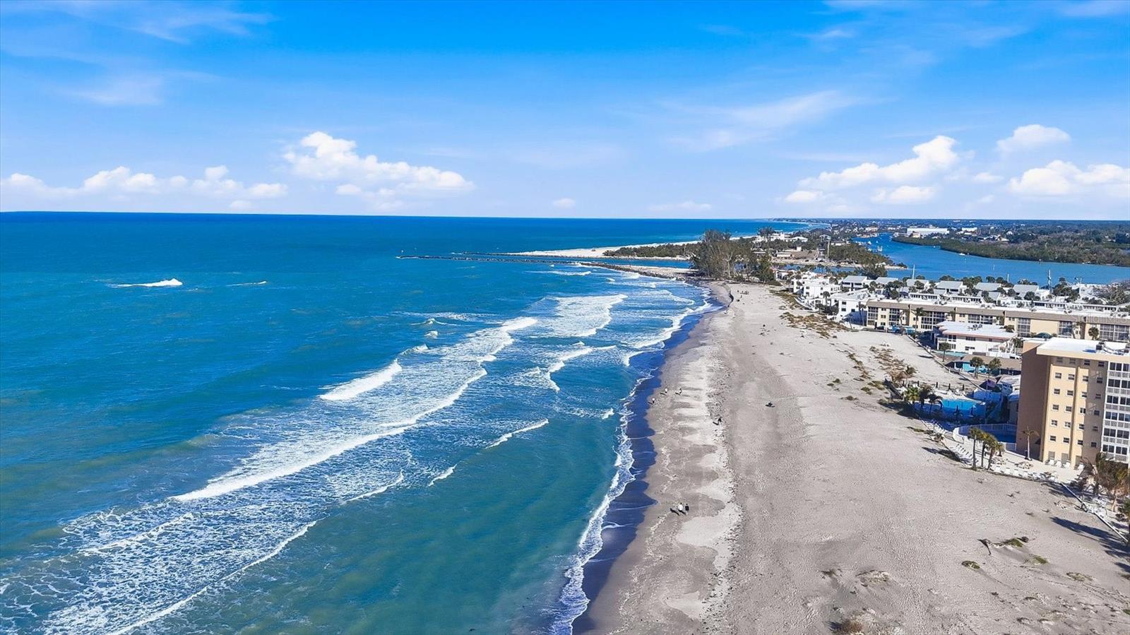 Image 57 of 60 For 1200 Tarpon Center Drive 108