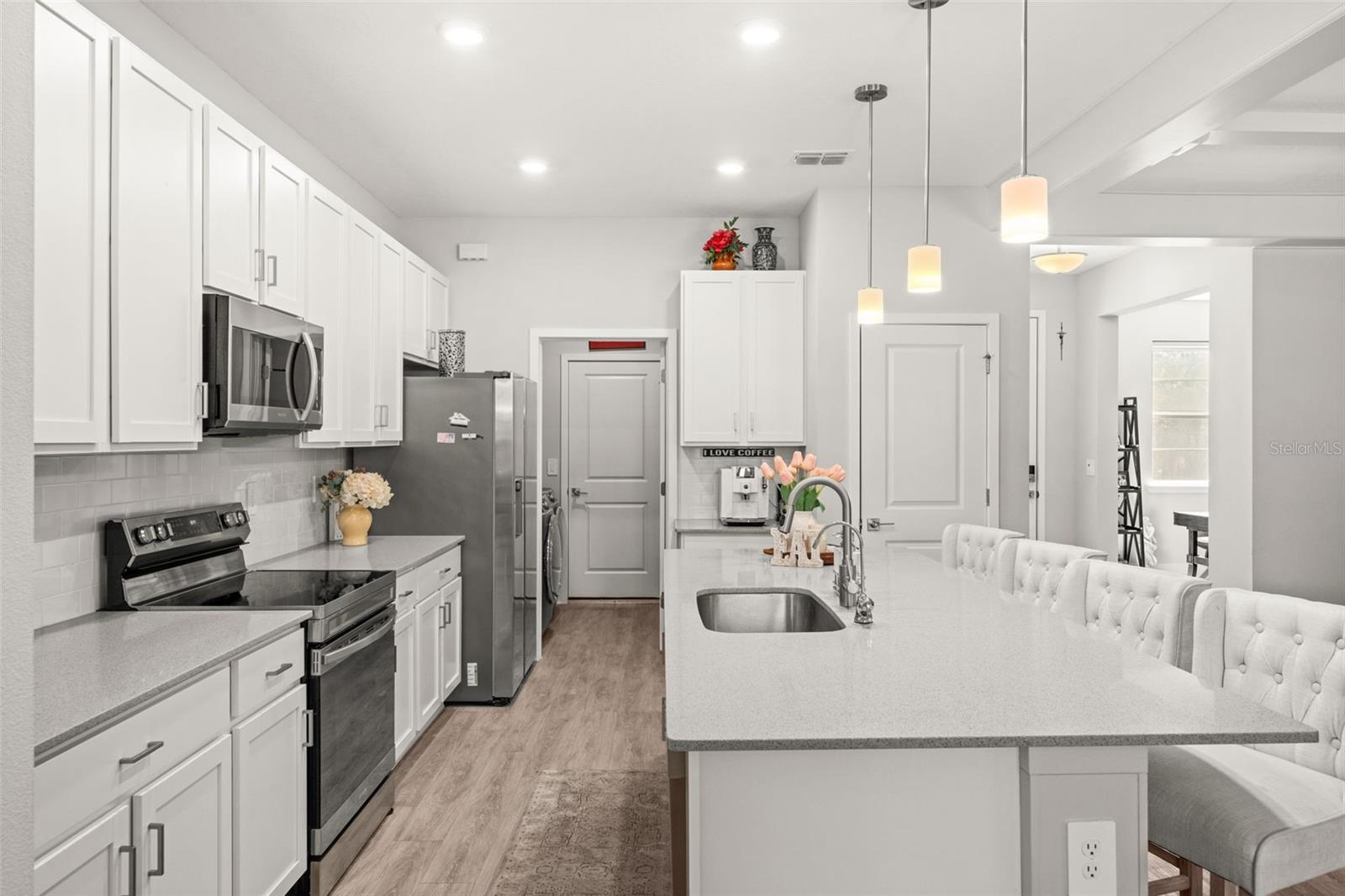 Image 17 of 32 For 4831 Ocala Terrace