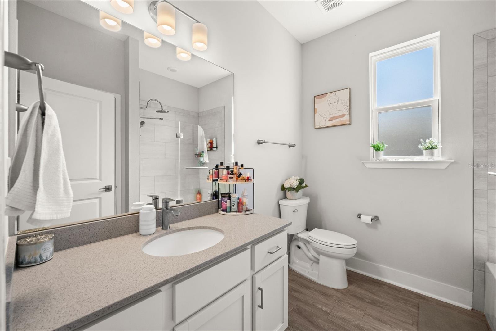 Image 25 of 32 For 4831 Ocala Terrace