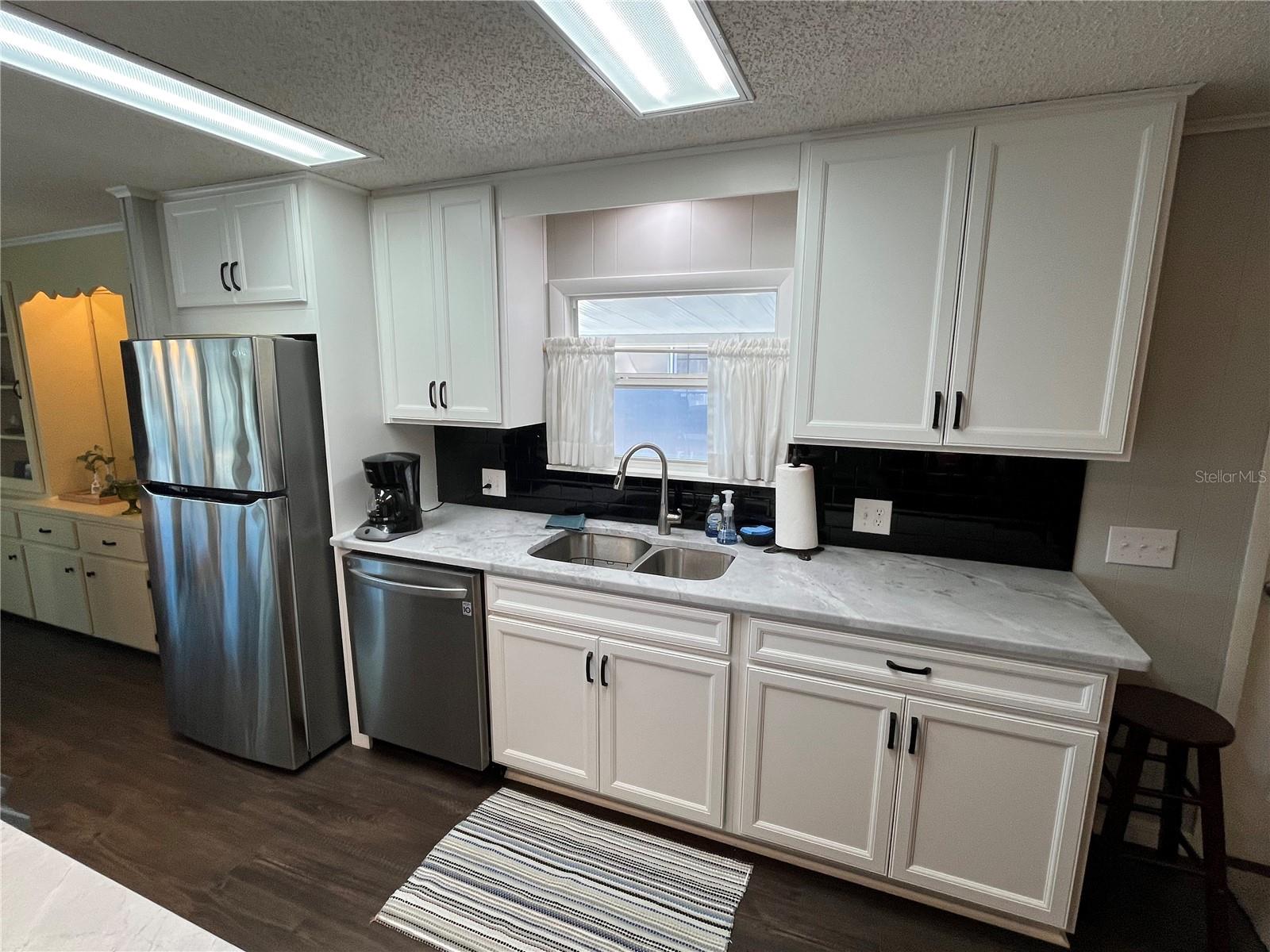 Image 15 of 40 For 837 Jolanda Circle