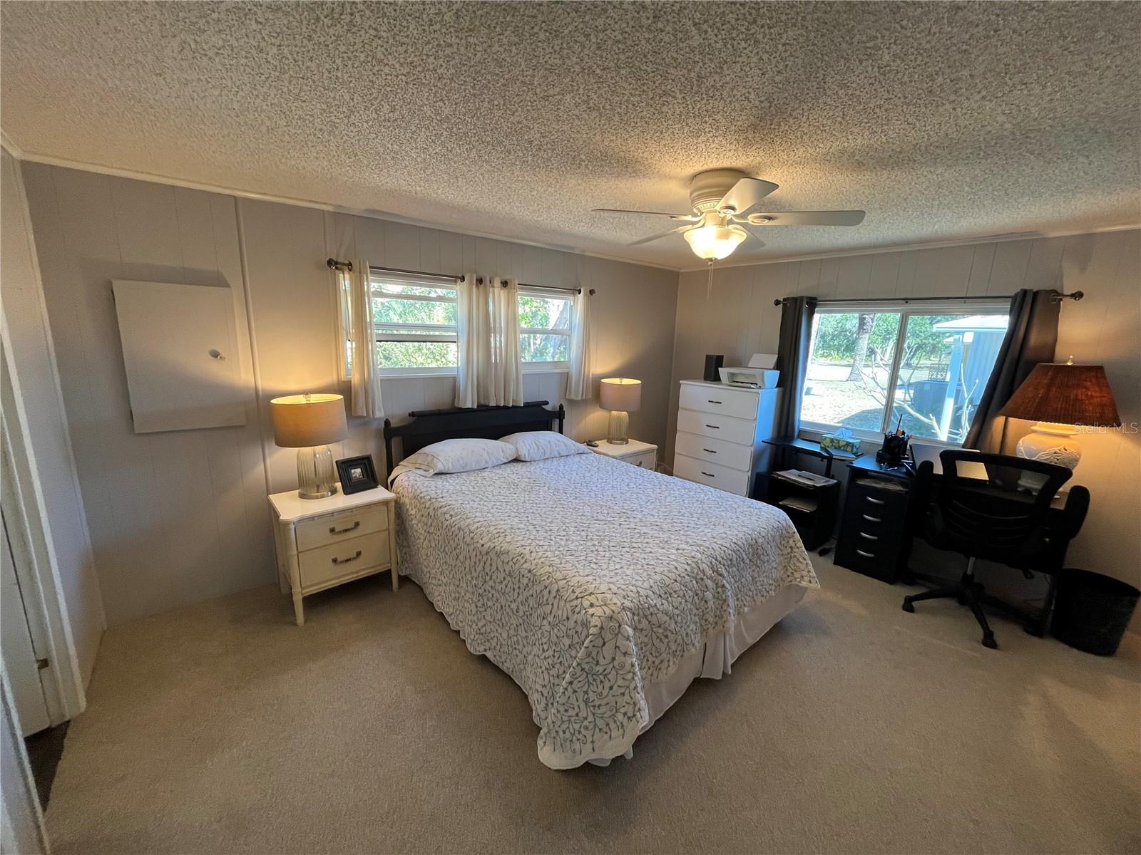 Image 32 of 40 For 837 Jolanda Circle