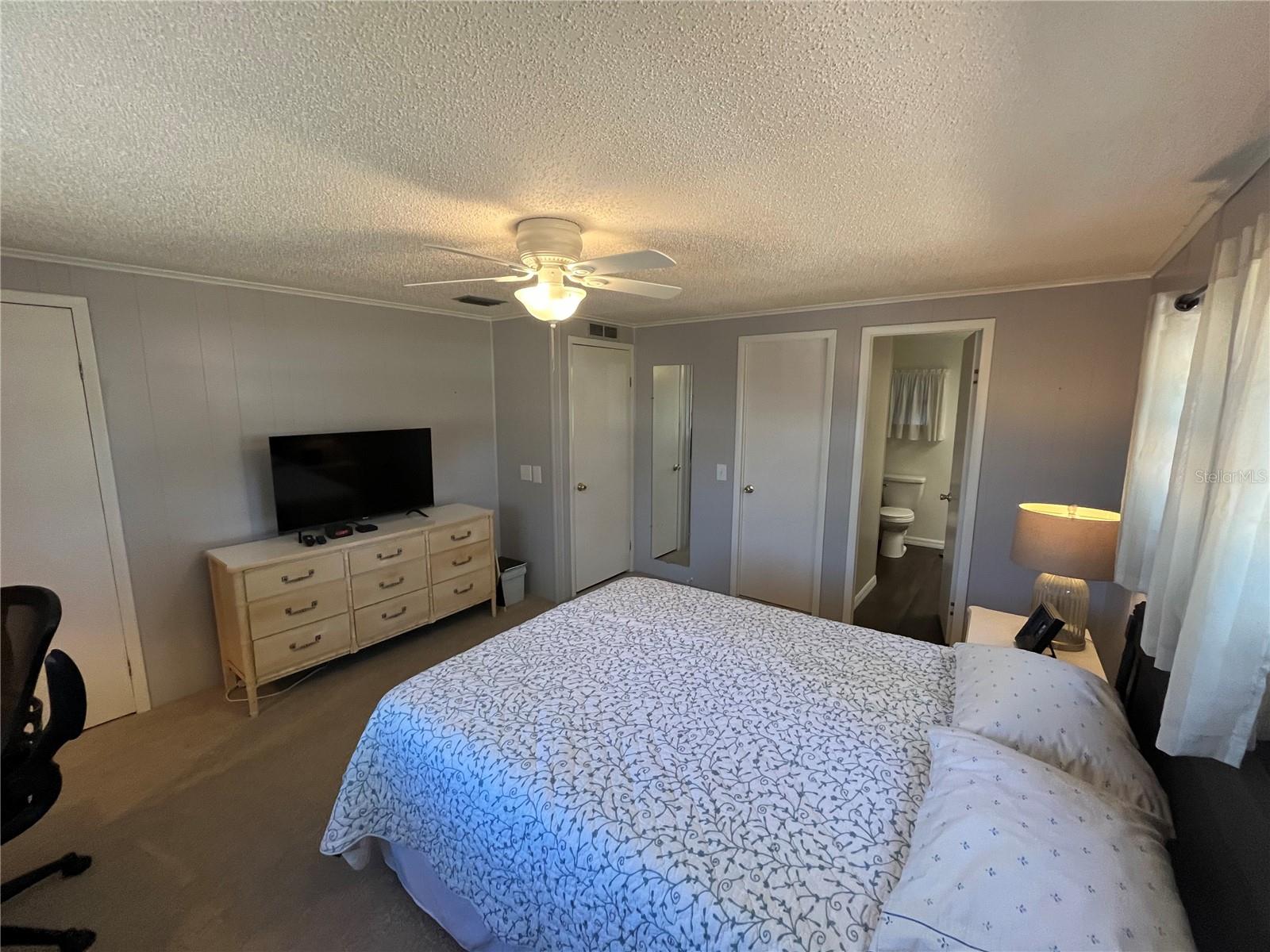 Image 34 of 40 For 837 Jolanda Circle