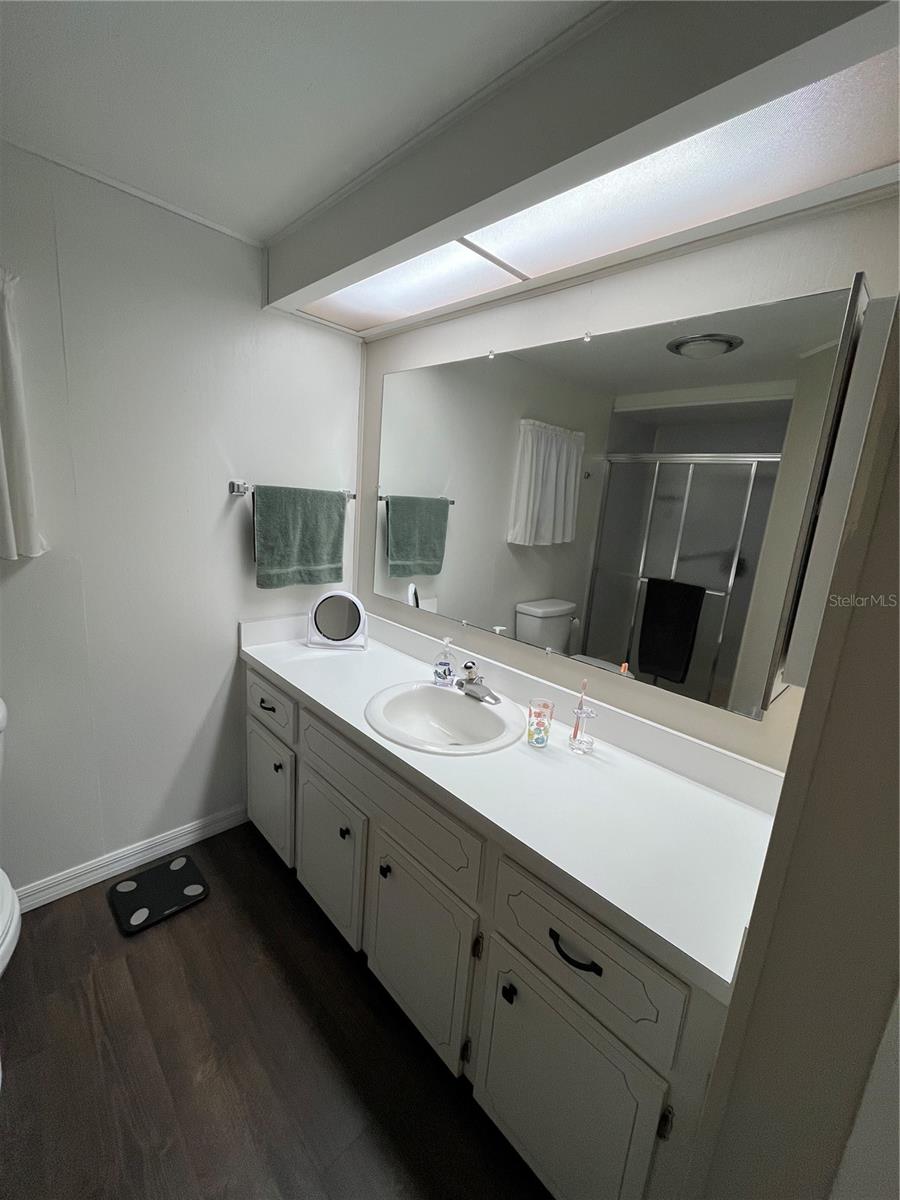 Image 37 of 40 For 837 Jolanda Circle