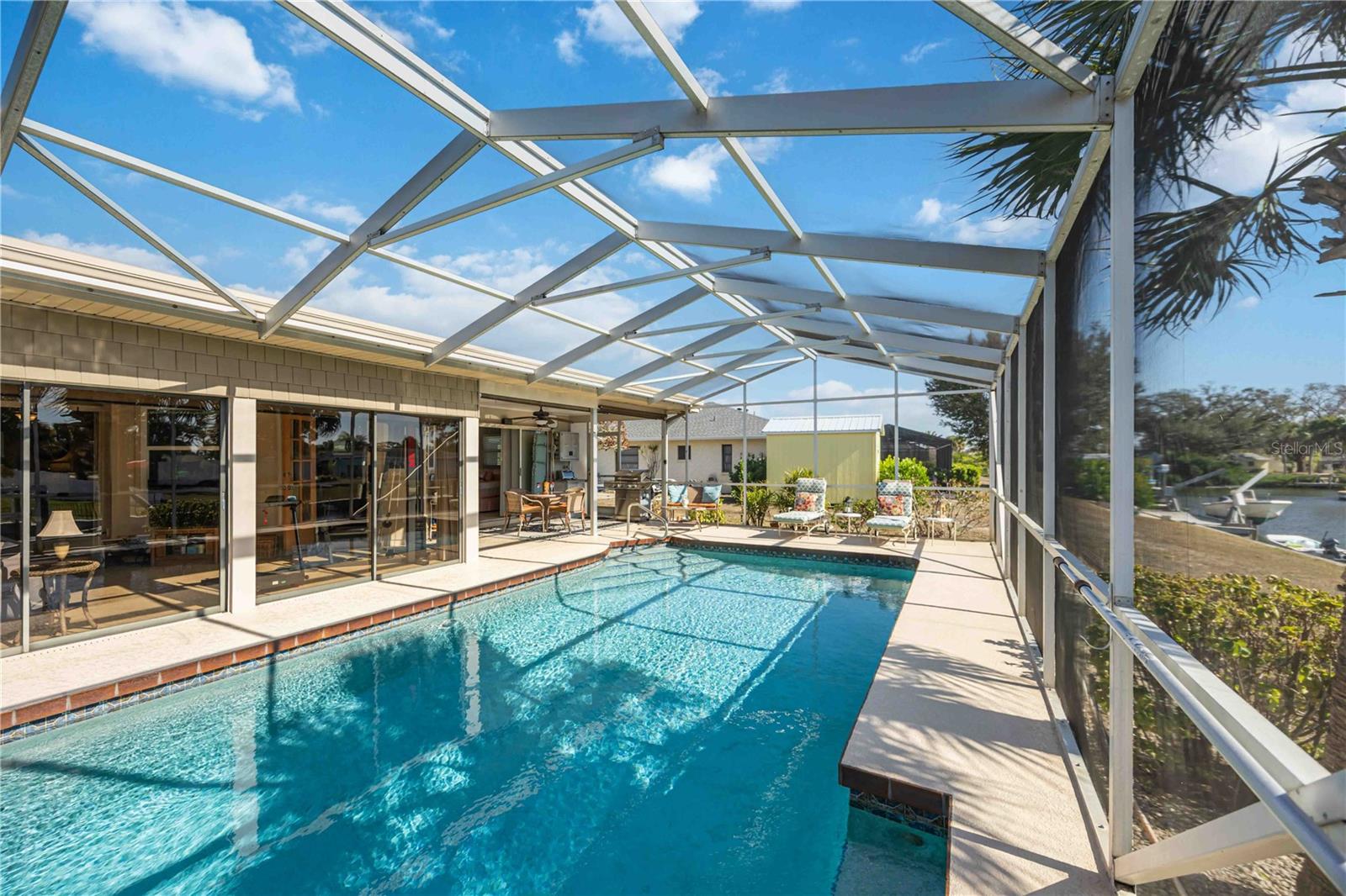 Image 2 of 75 For 1940 Greenlawn Drive