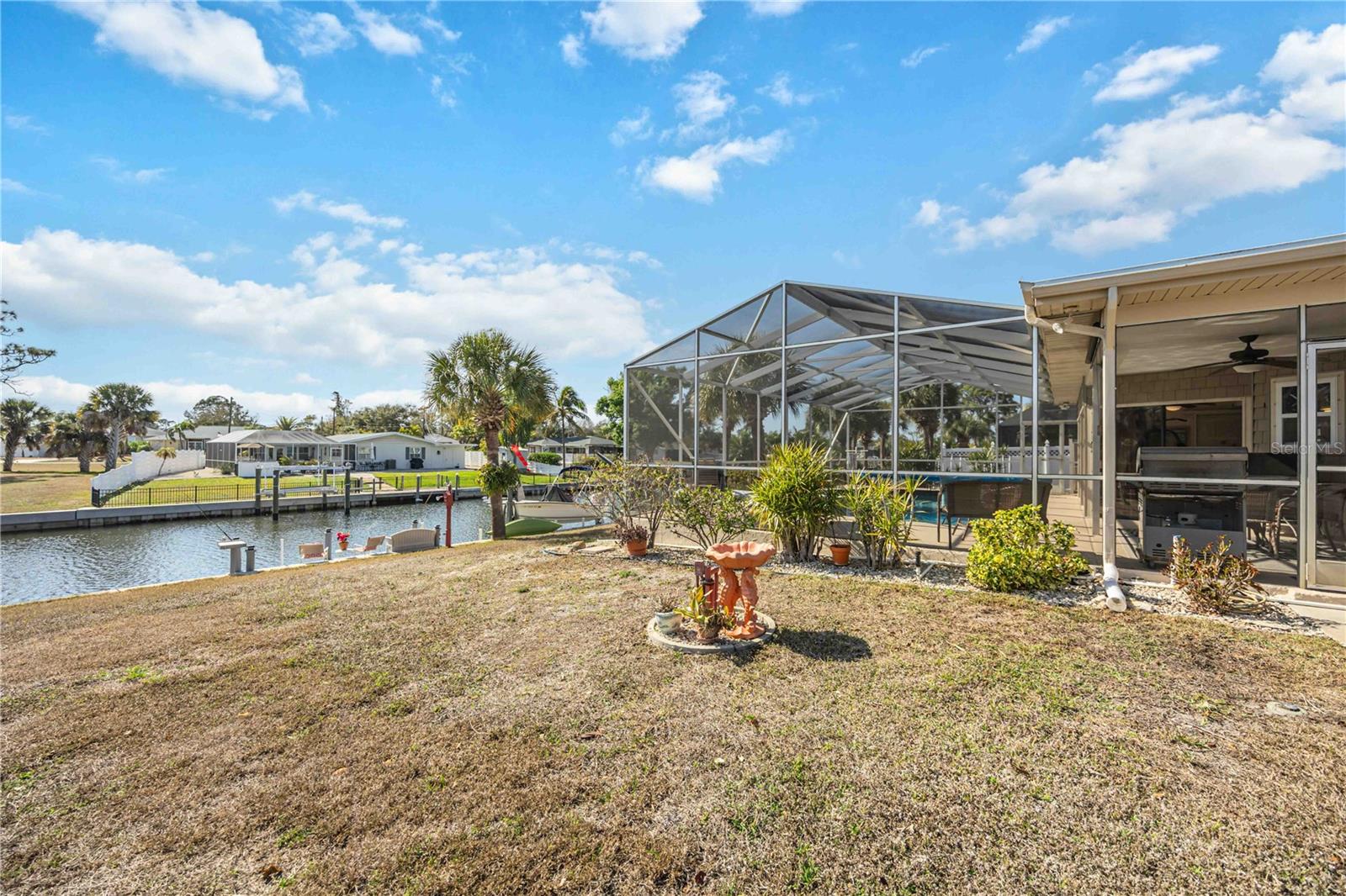 Image 46 of 75 For 1940 Greenlawn Drive