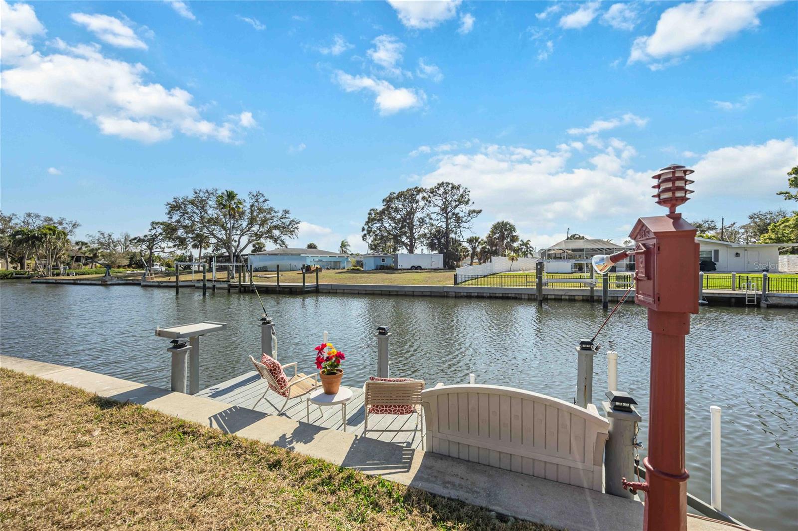 Image 48 of 75 For 1940 Greenlawn Drive