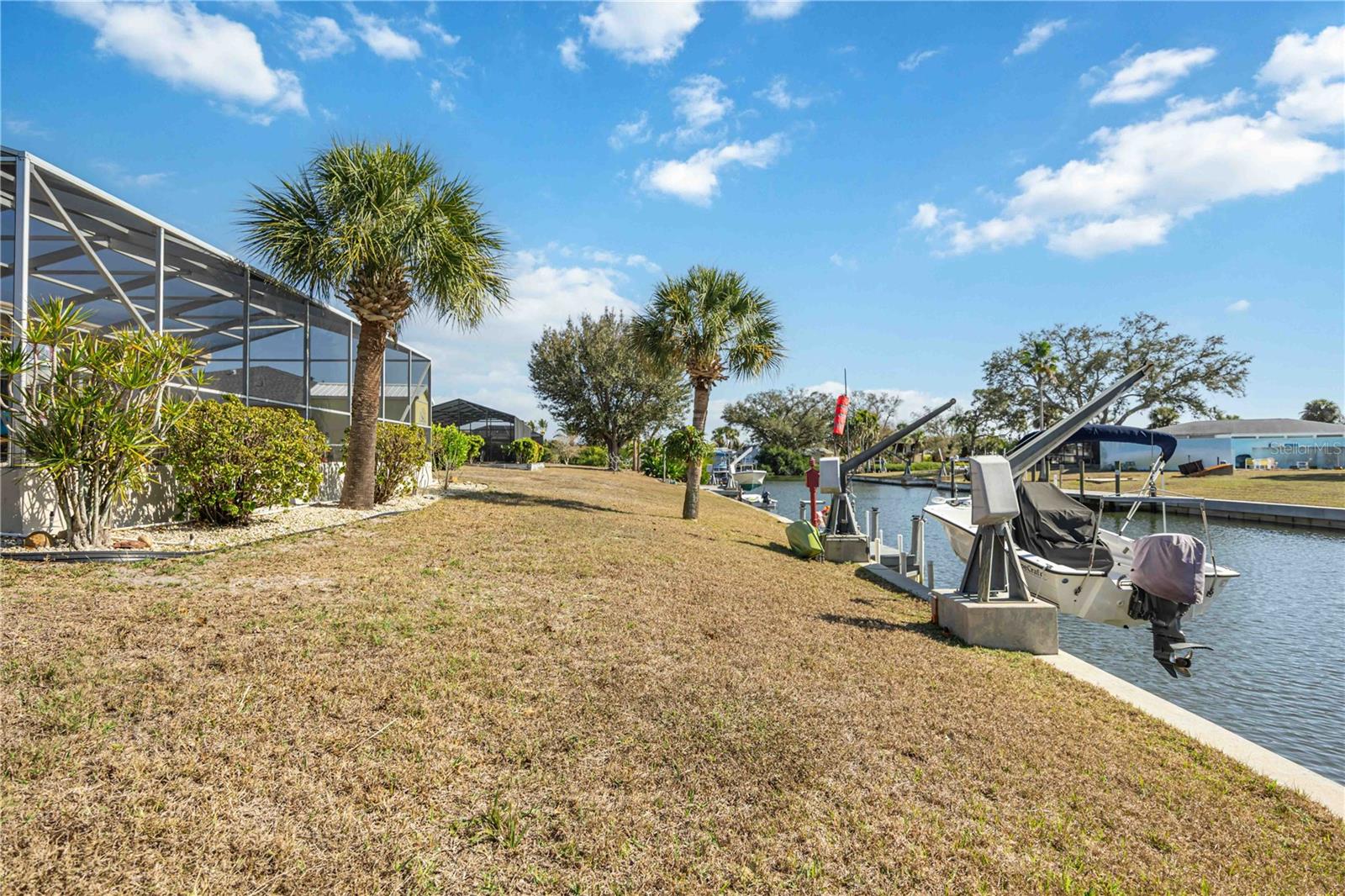 Image 51 of 75 For 1940 Greenlawn Drive