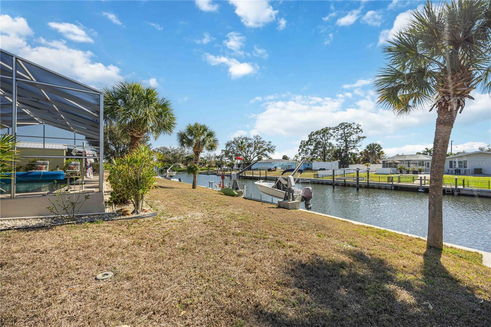 Image 52 of 75 For 1940 Greenlawn Drive