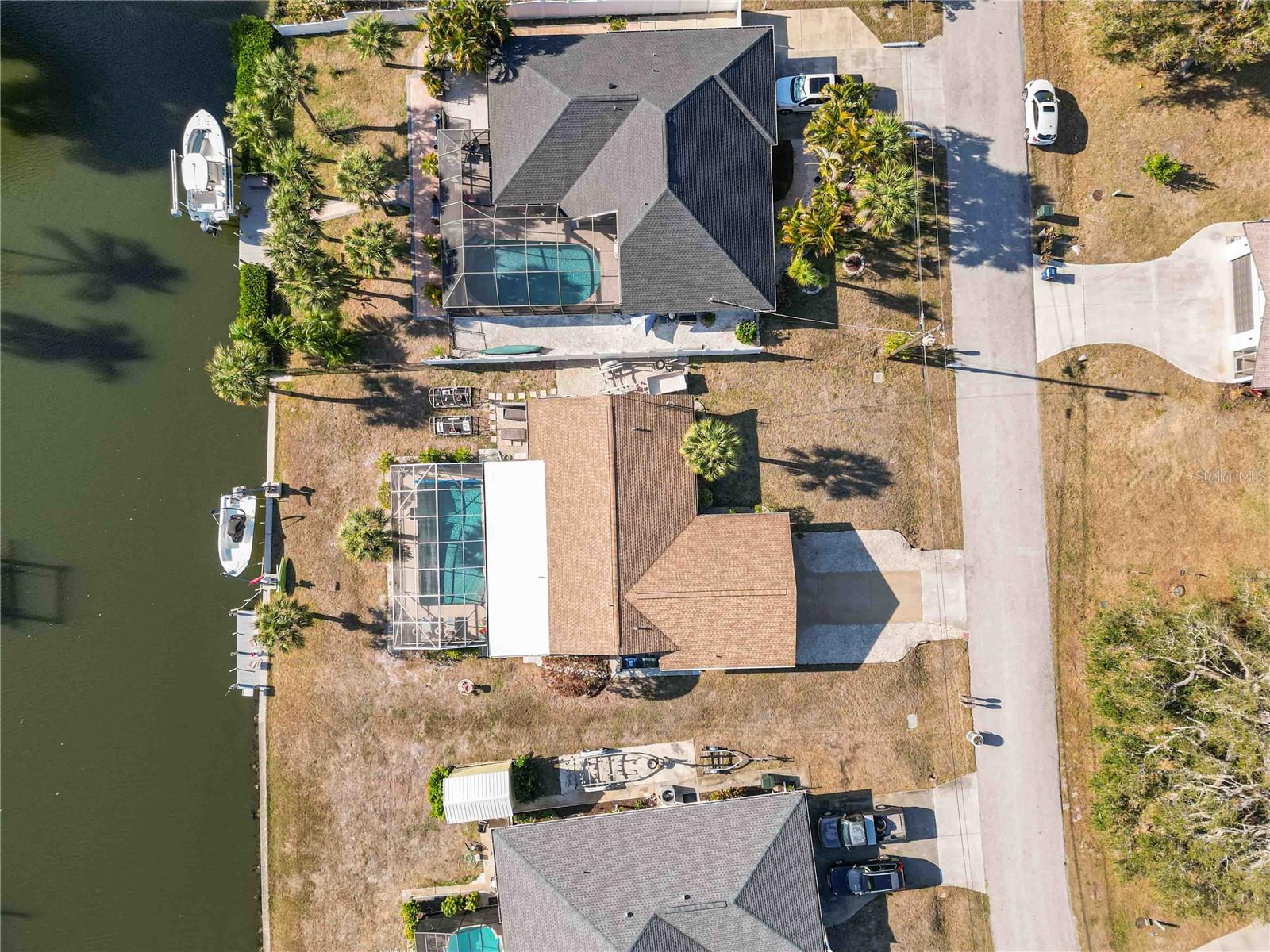 Image 75 of 75 For 1940 Greenlawn Drive