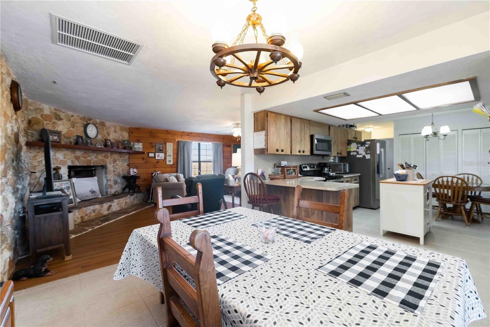 Image 26 of 67 For 12241 Gordon Hay Road