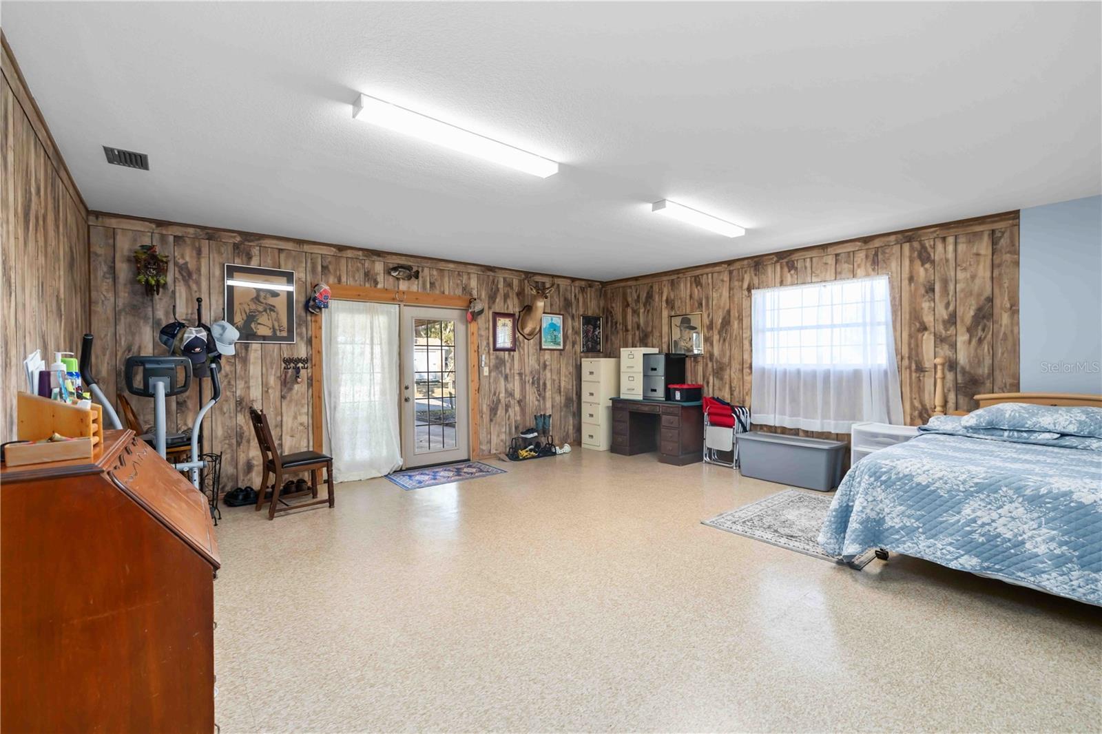 Image 33 of 67 For 12241 Gordon Hay Road