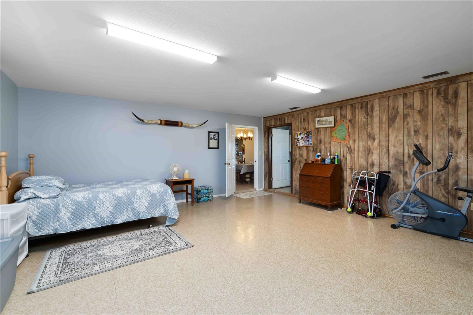 Image 34 of 67 For 12241 Gordon Hay Road