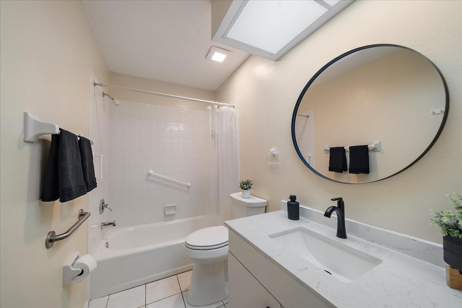 Image 23 of 48 For 677 Ironwood Circle 104