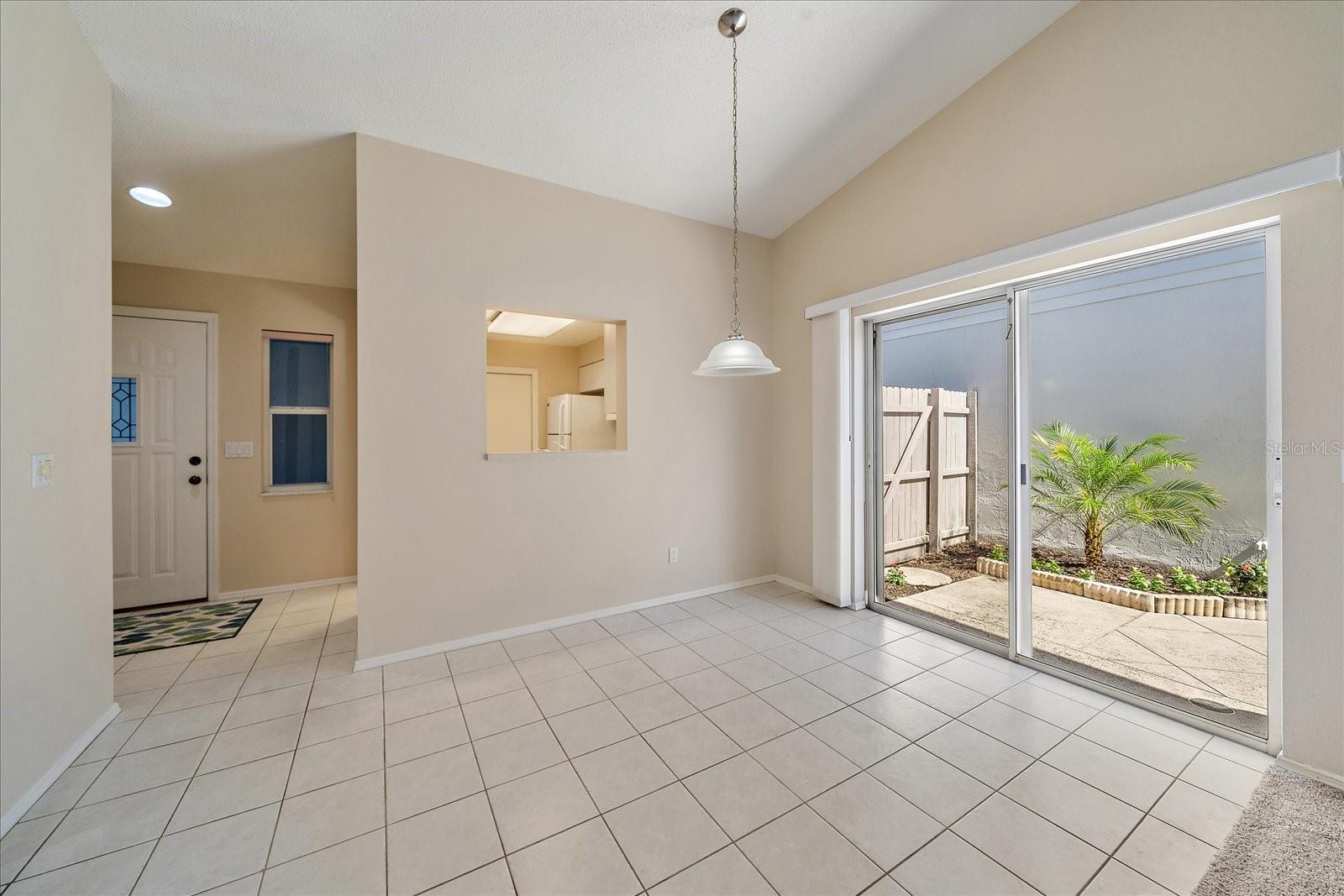 Image 8 of 48 For 677 Ironwood Circle 104