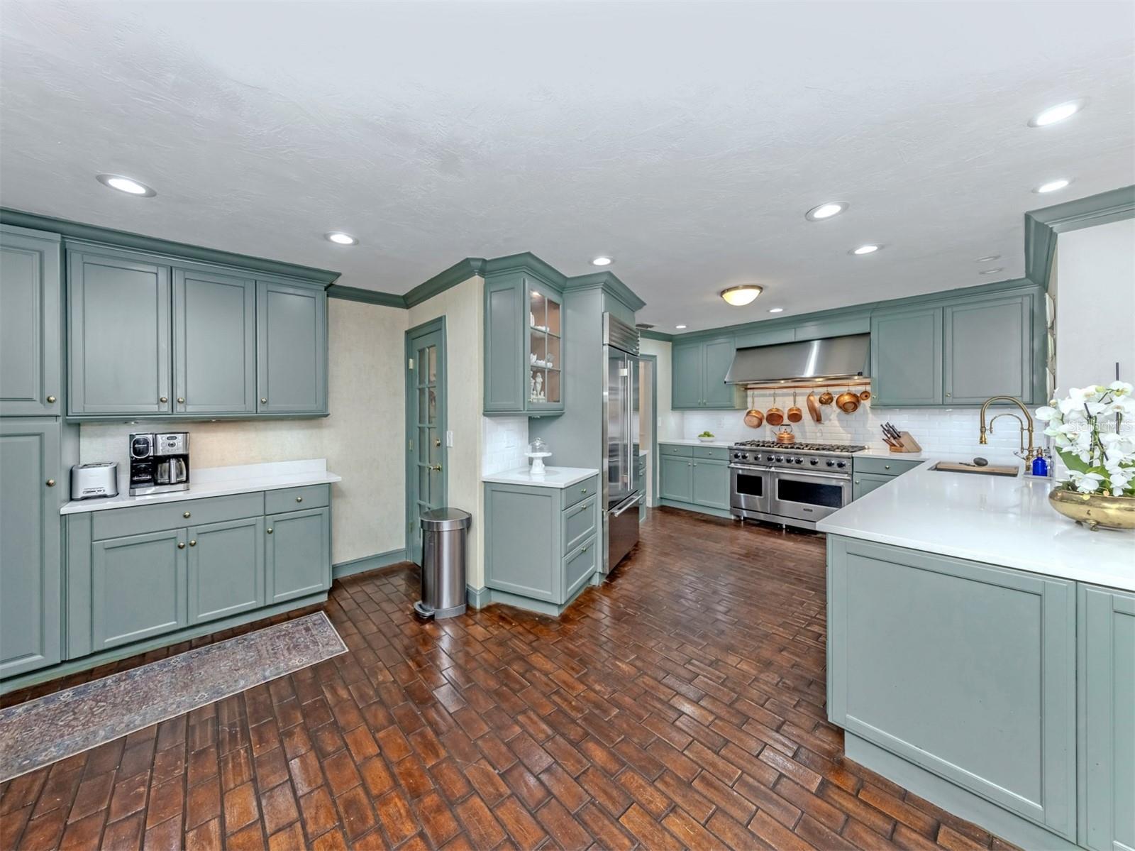 Image 3 of 55 For 1388 Vermeer Drive