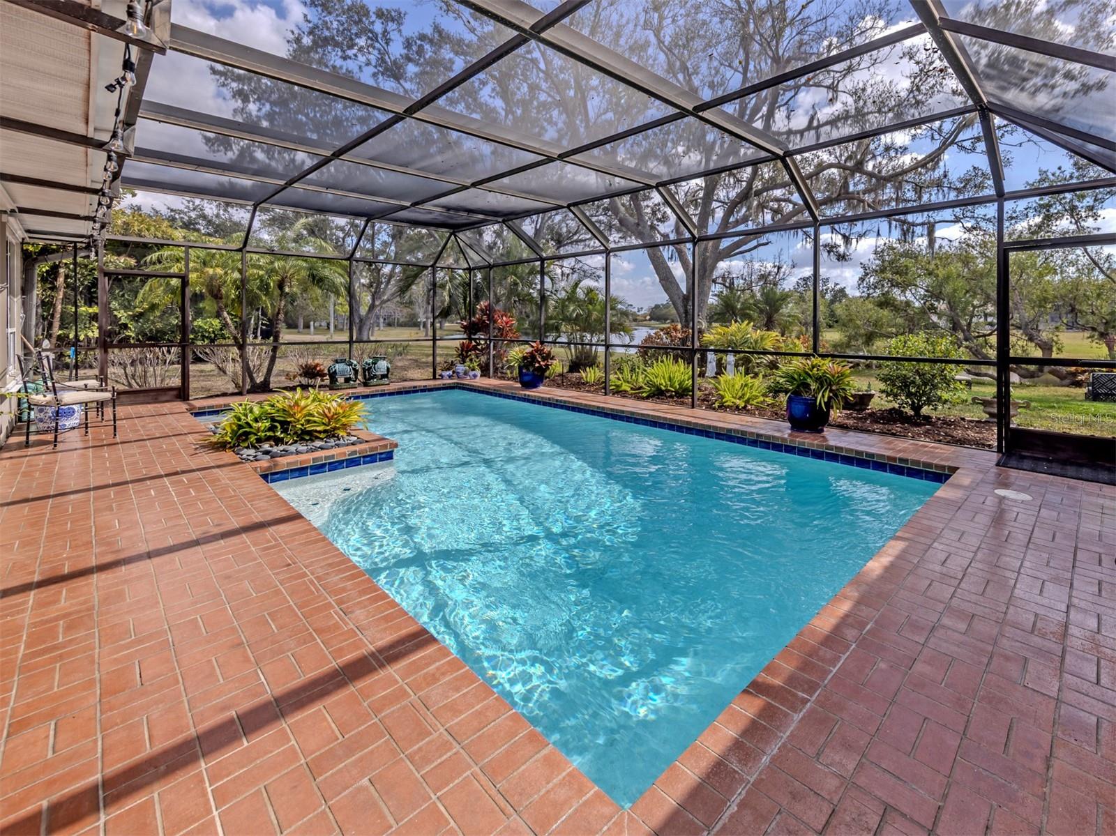 Image 4 of 55 For 1388 Vermeer Drive