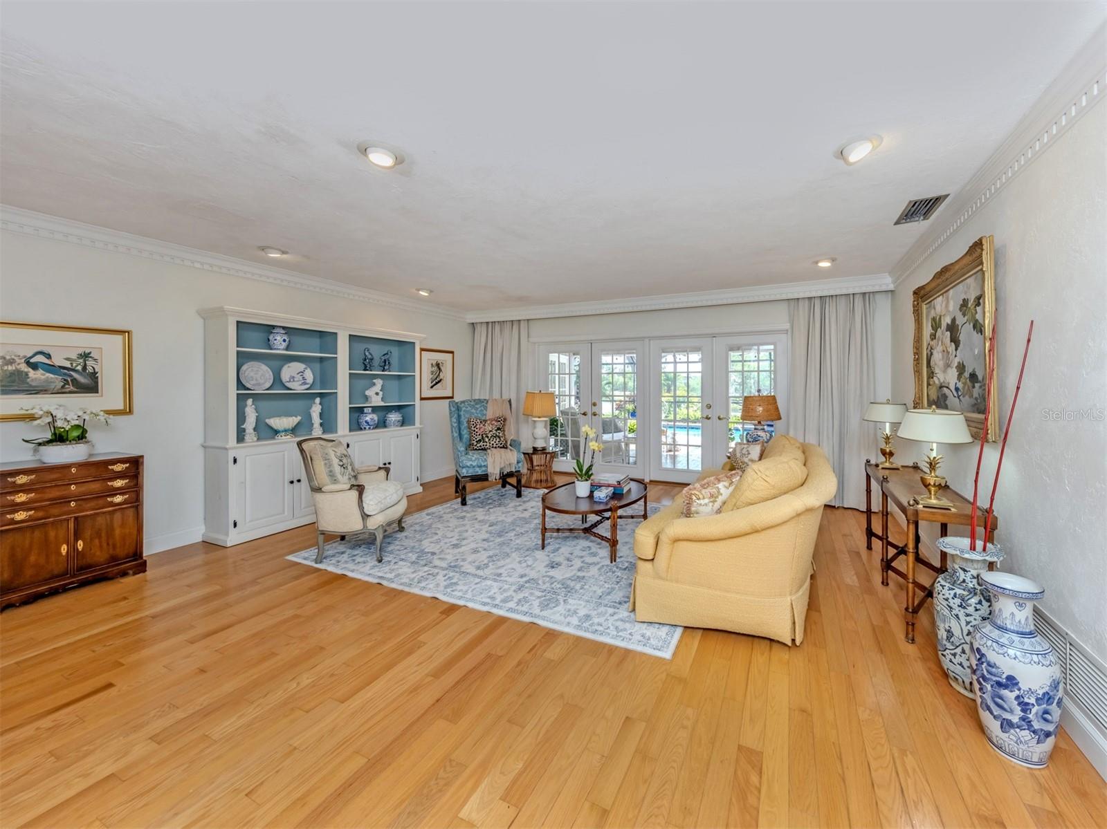 Image 6 of 55 For 1388 Vermeer Drive