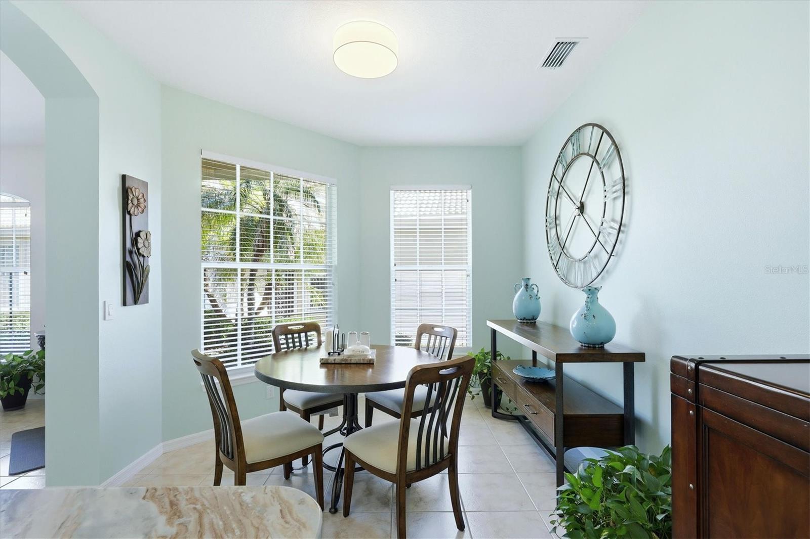 Image 10 of 64 For 1861 San Trovaso Way