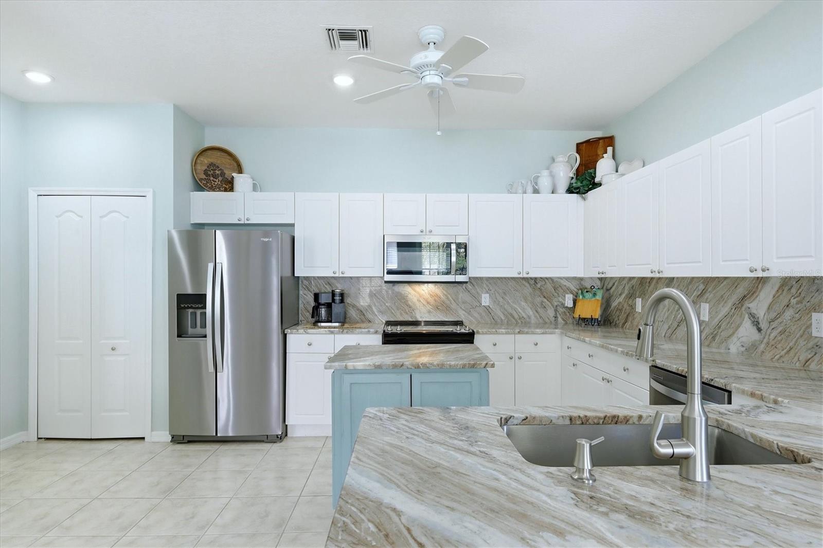 Image 11 of 64 For 1861 San Trovaso Way