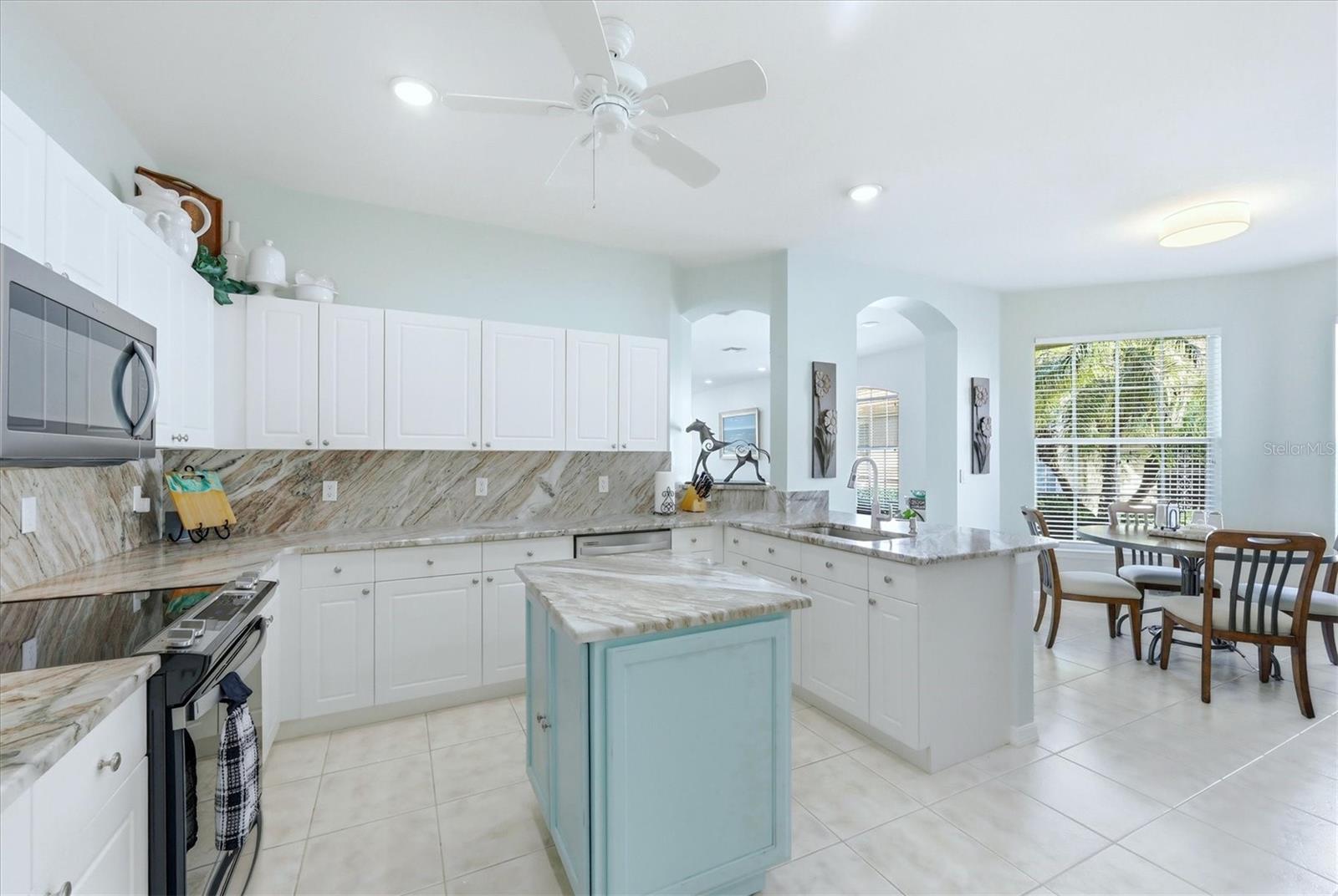 Image 14 of 64 For 1861 San Trovaso Way