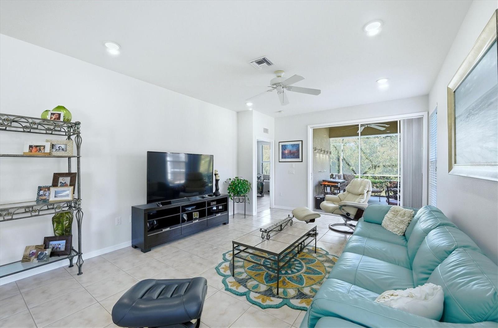 Image 7 of 64 For 1861 San Trovaso Way