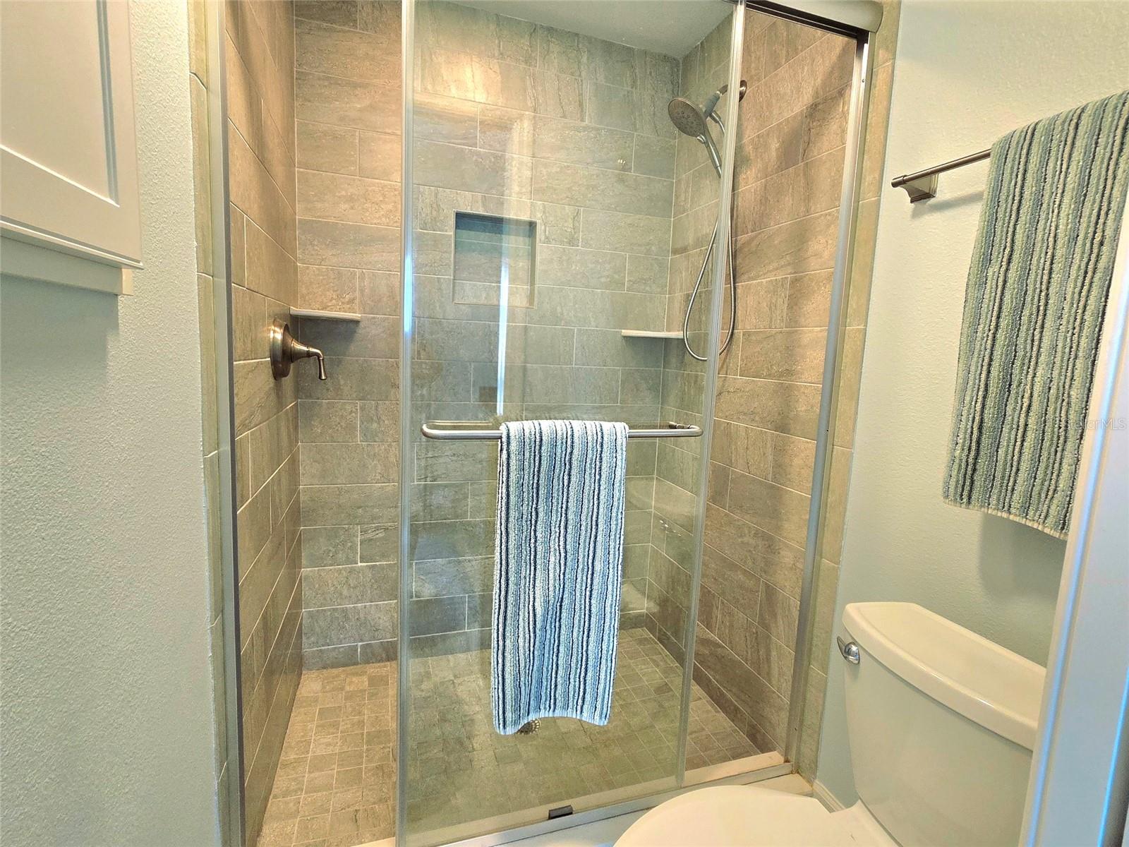 Image 22 of 56 For 333 The Esplanade N 102